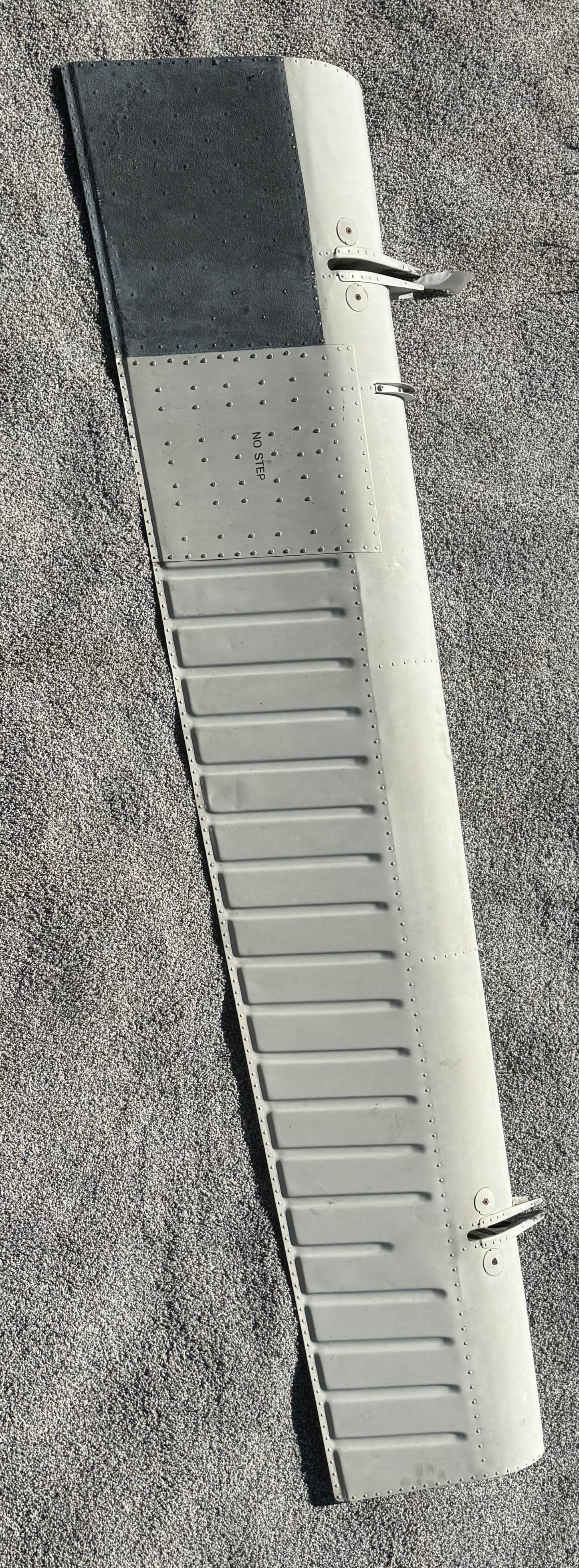 35-165050-606 Beechcraft Bonanza RH Flap