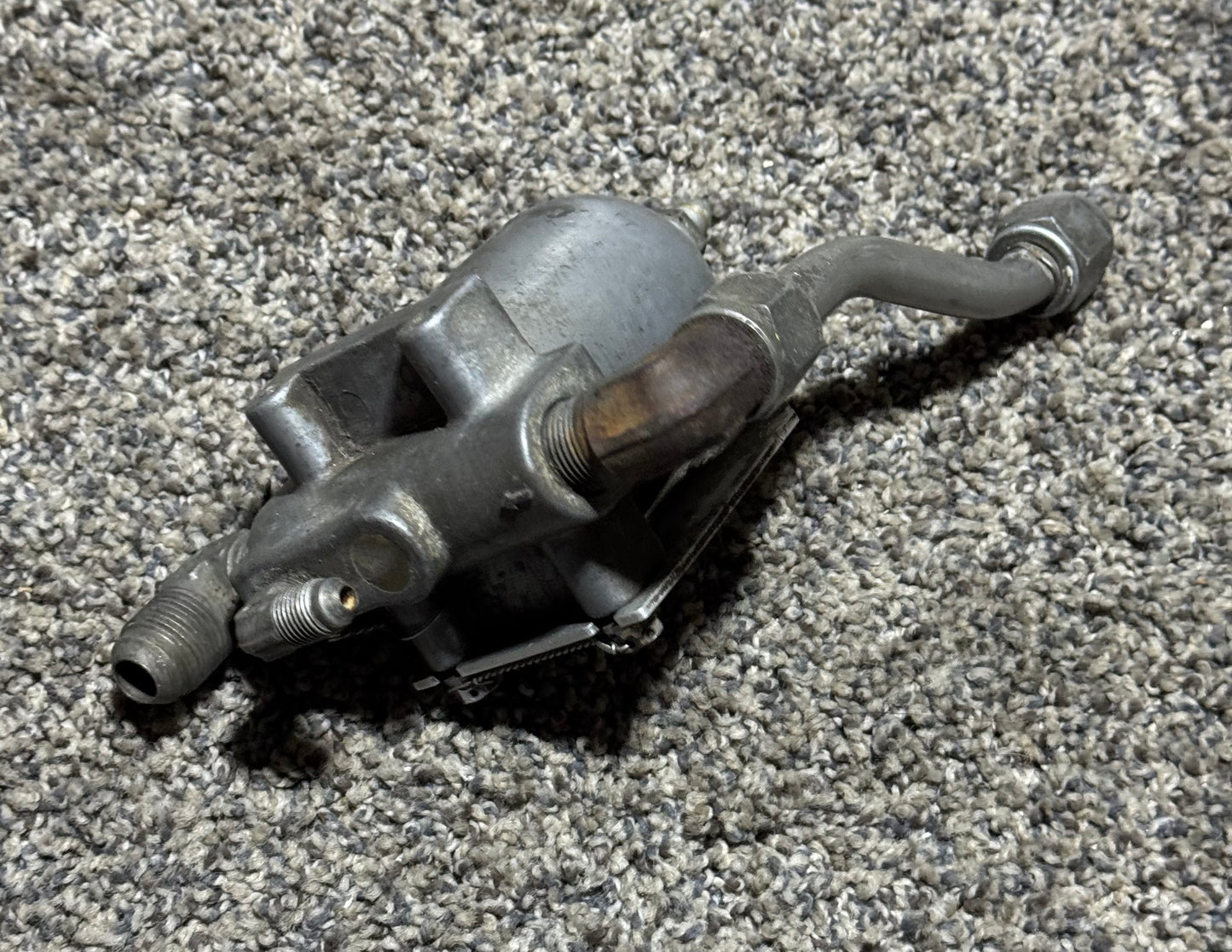 0756005-8 Cessna 172N Fuel Strainer  Assy