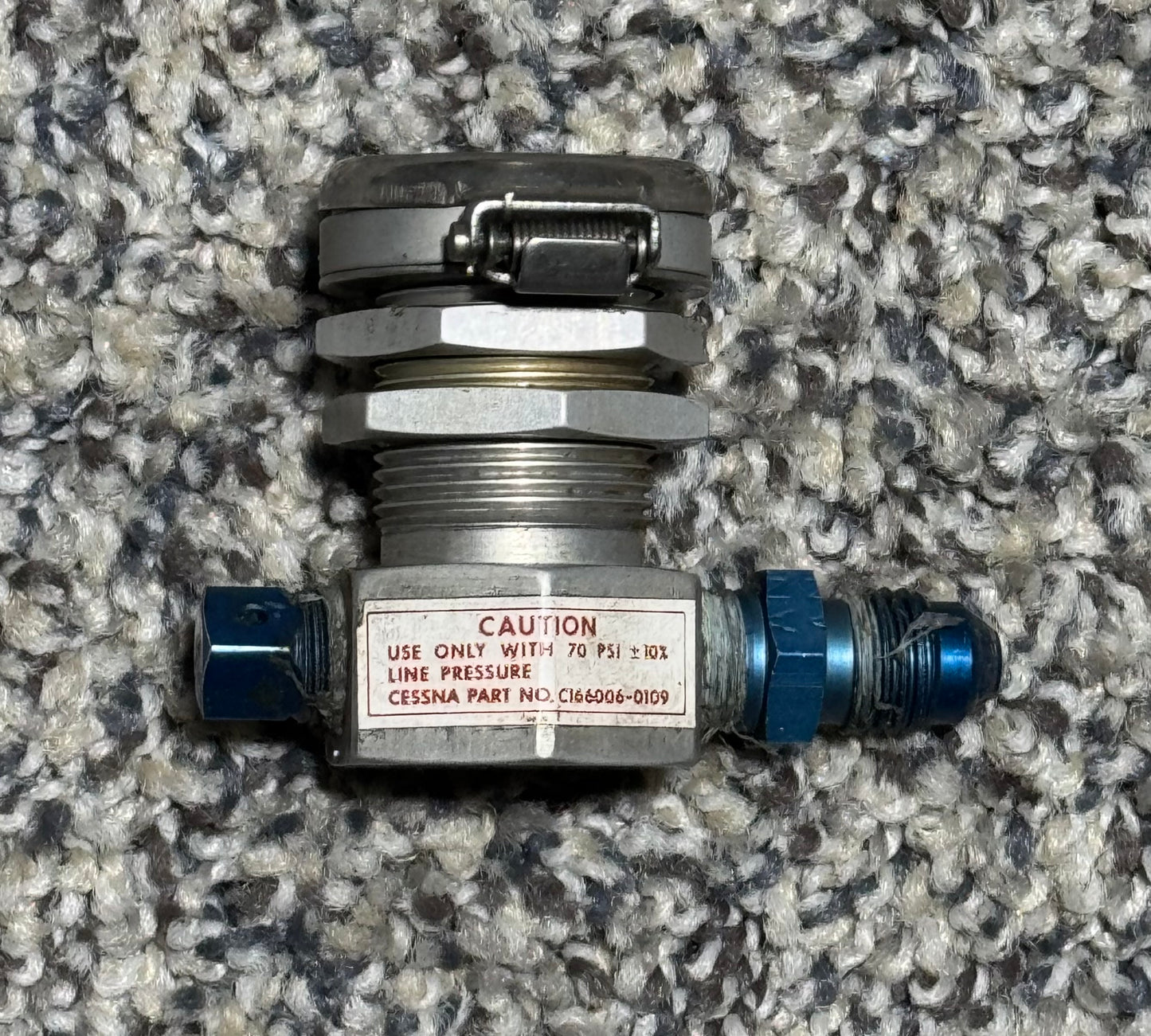 C166006-0109 Cessna Oxygen Outlet Valve