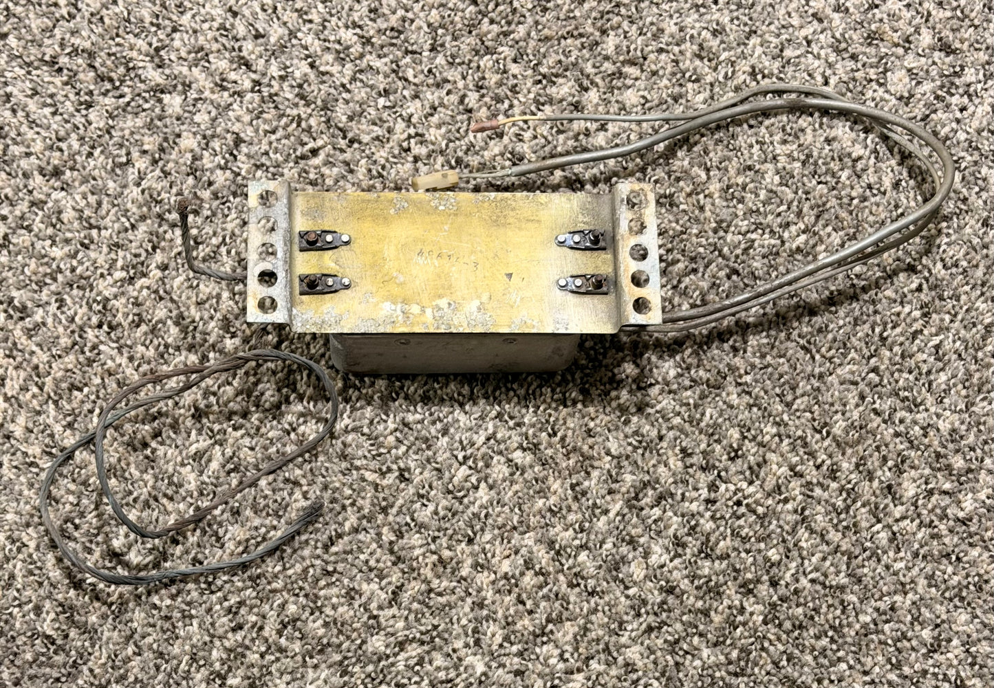 A490-T-DF-28 Whelen Strobe Light Power Supply