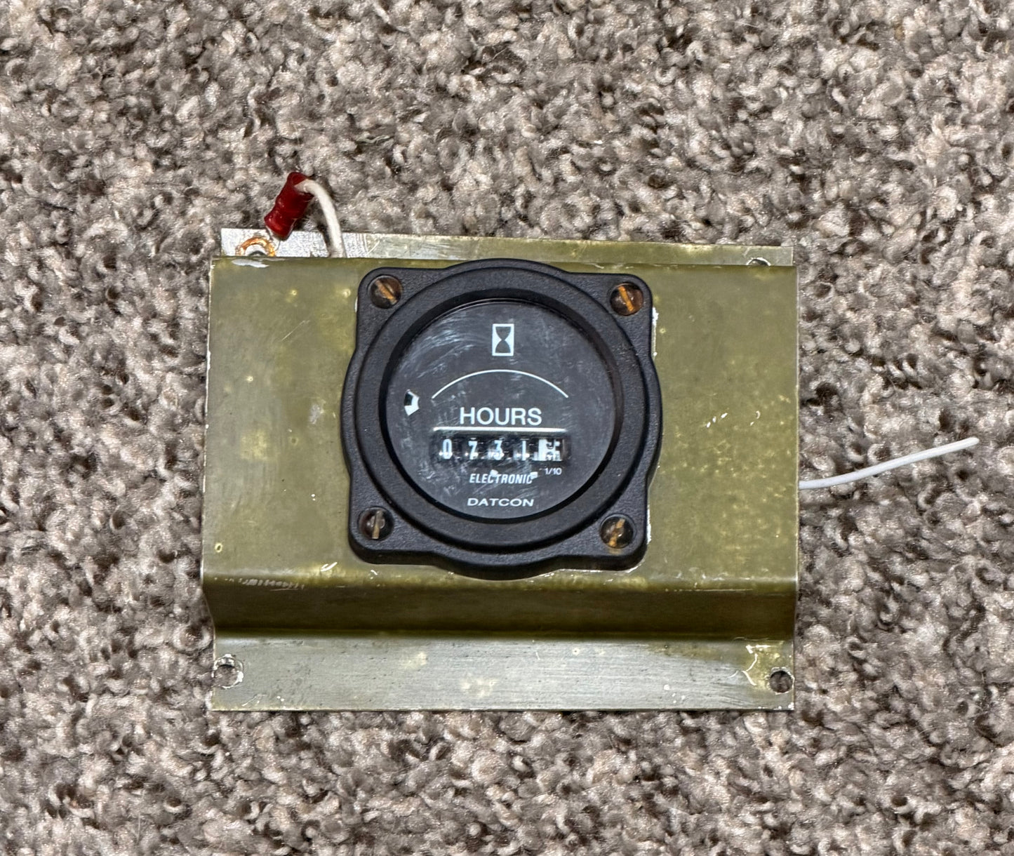 Aero Commander 500B Datcon Electronic Run Time Gauge Assy