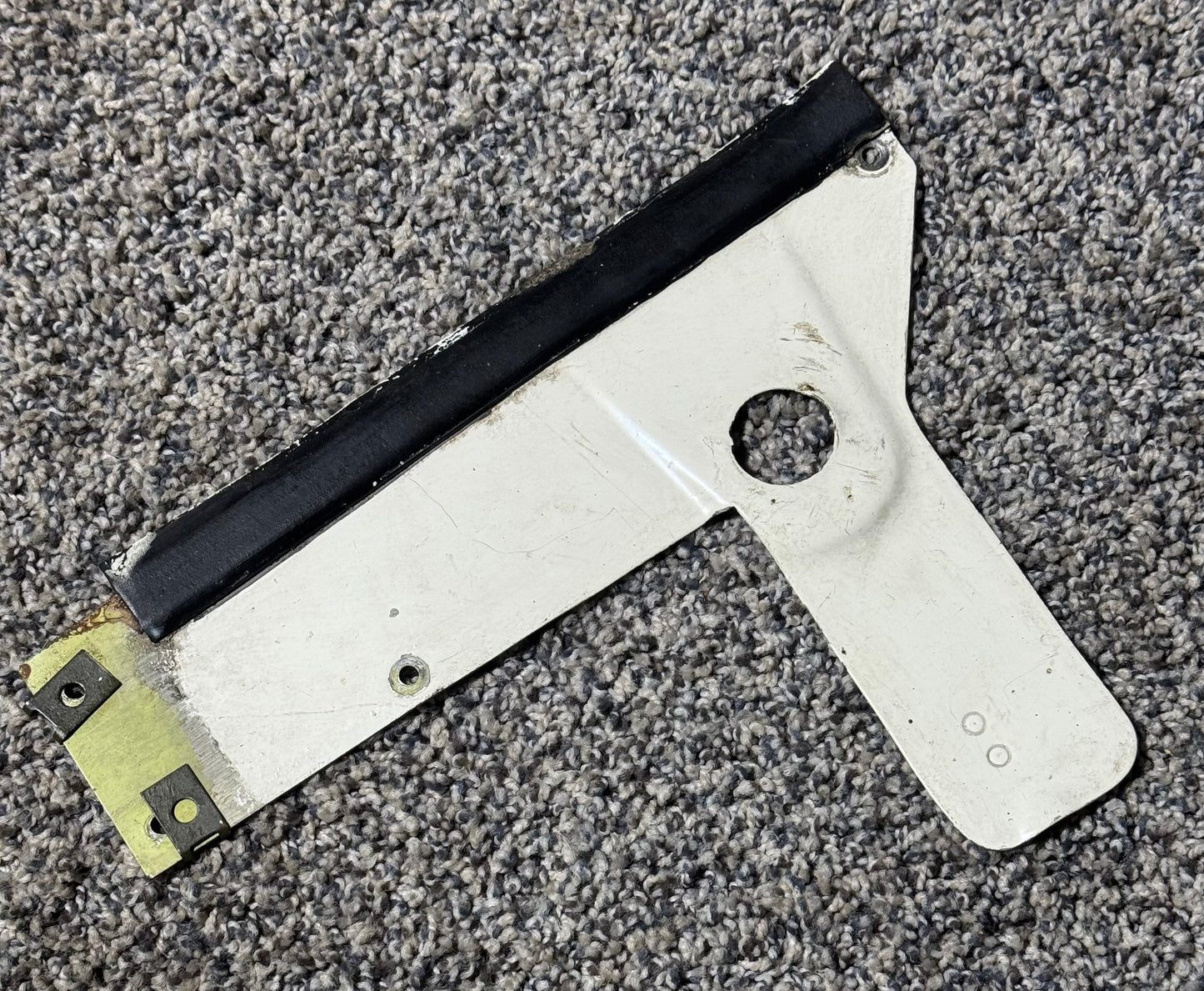 Beechcraft Bonanza 35 RH FWD Lower Wing Bolt Access Panel