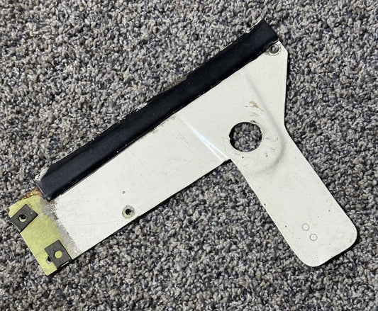 Beechcraft Bonanza 35 RH FWD Lower Wing Bolt Access Panel