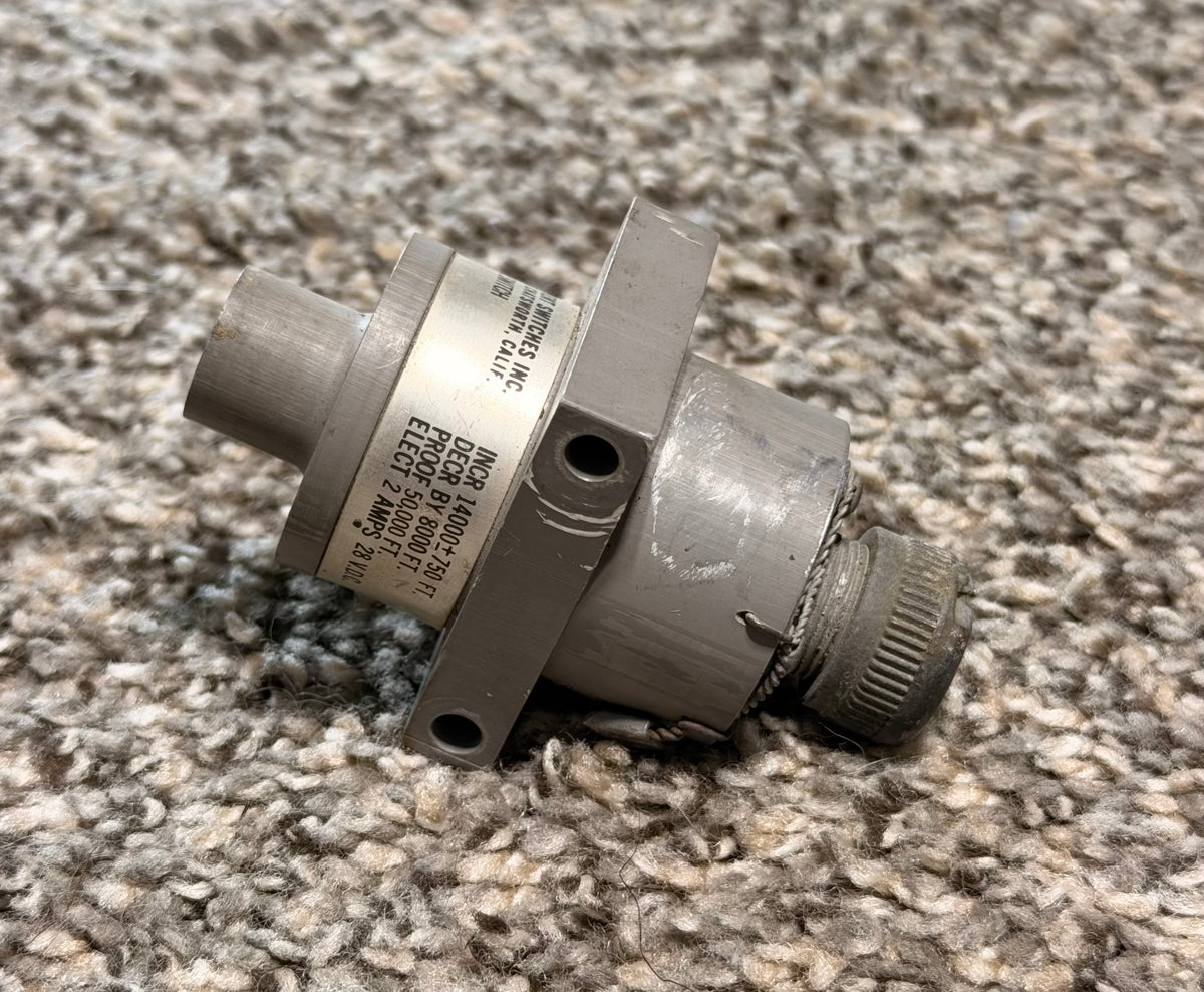 44A119 Custom Component Switches Aneroid Pressure Switch