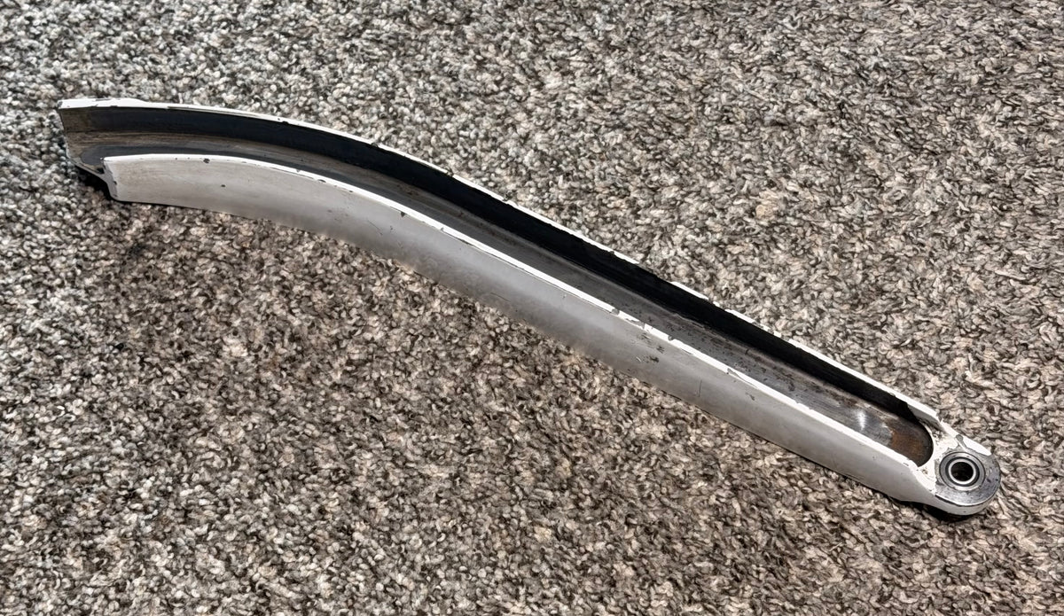 2325022-16 Learjet 24D Inboard Flap Track Assy