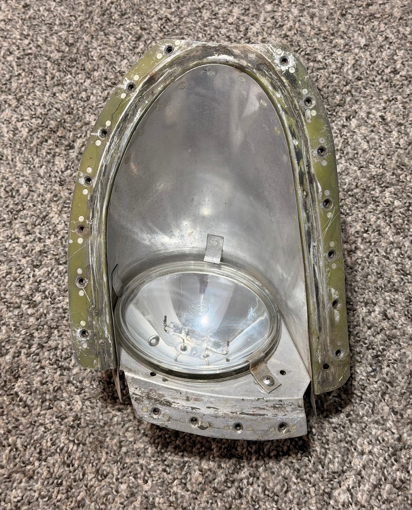 5800005-20 Aero Commander 500B Landing Light House RH Assy
