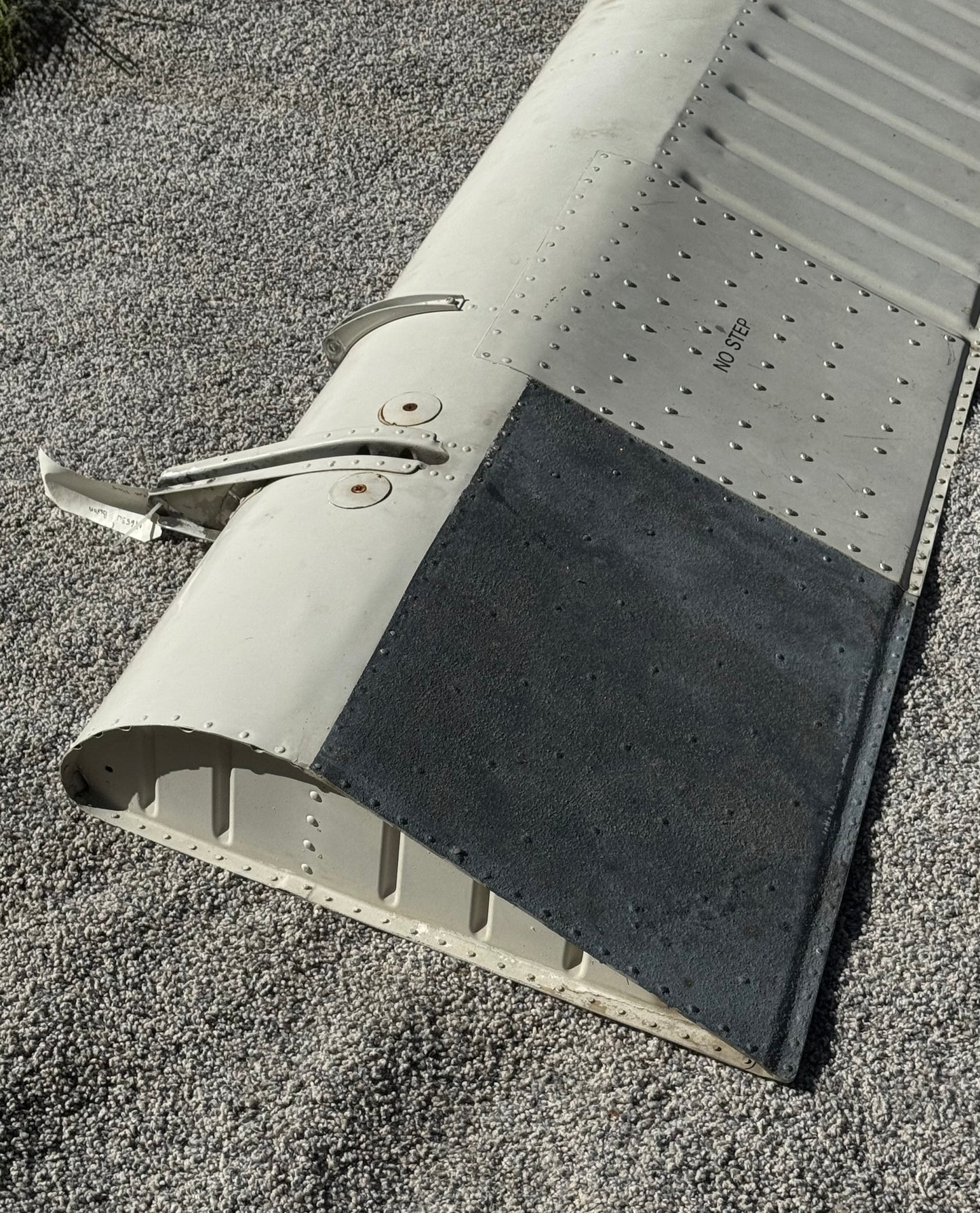 35-165050-606 Beechcraft Bonanza RH Flap