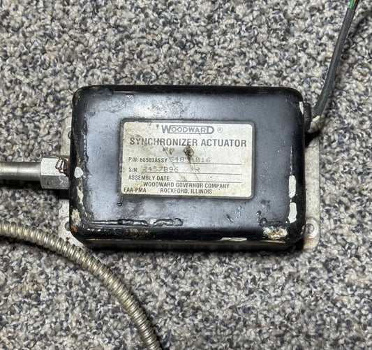 5485-016 Woodward Synchronizer Actuator (Small Dents)