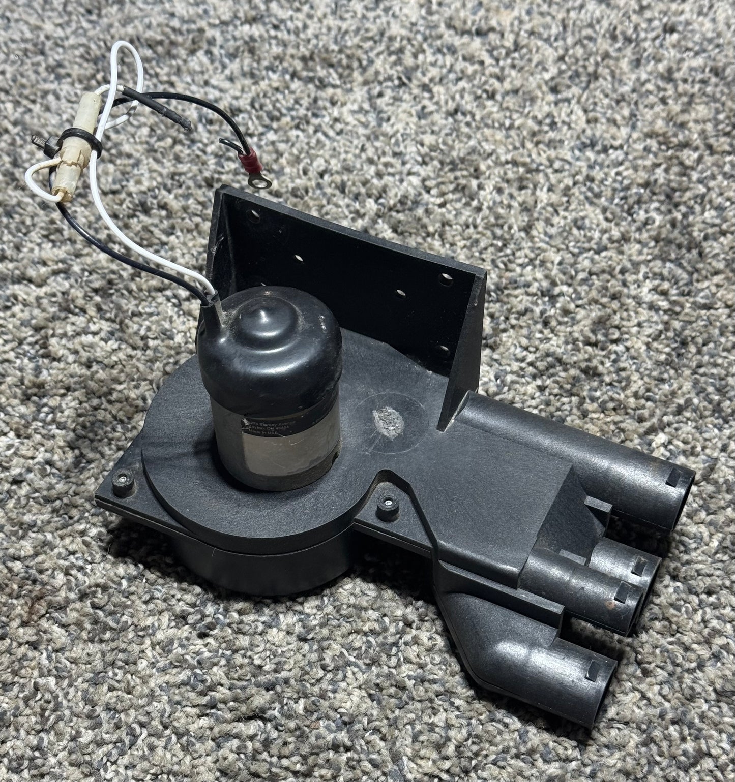 C414007-0101 Cessna T210N Globe Motors Avionics Cooling Fan Assy