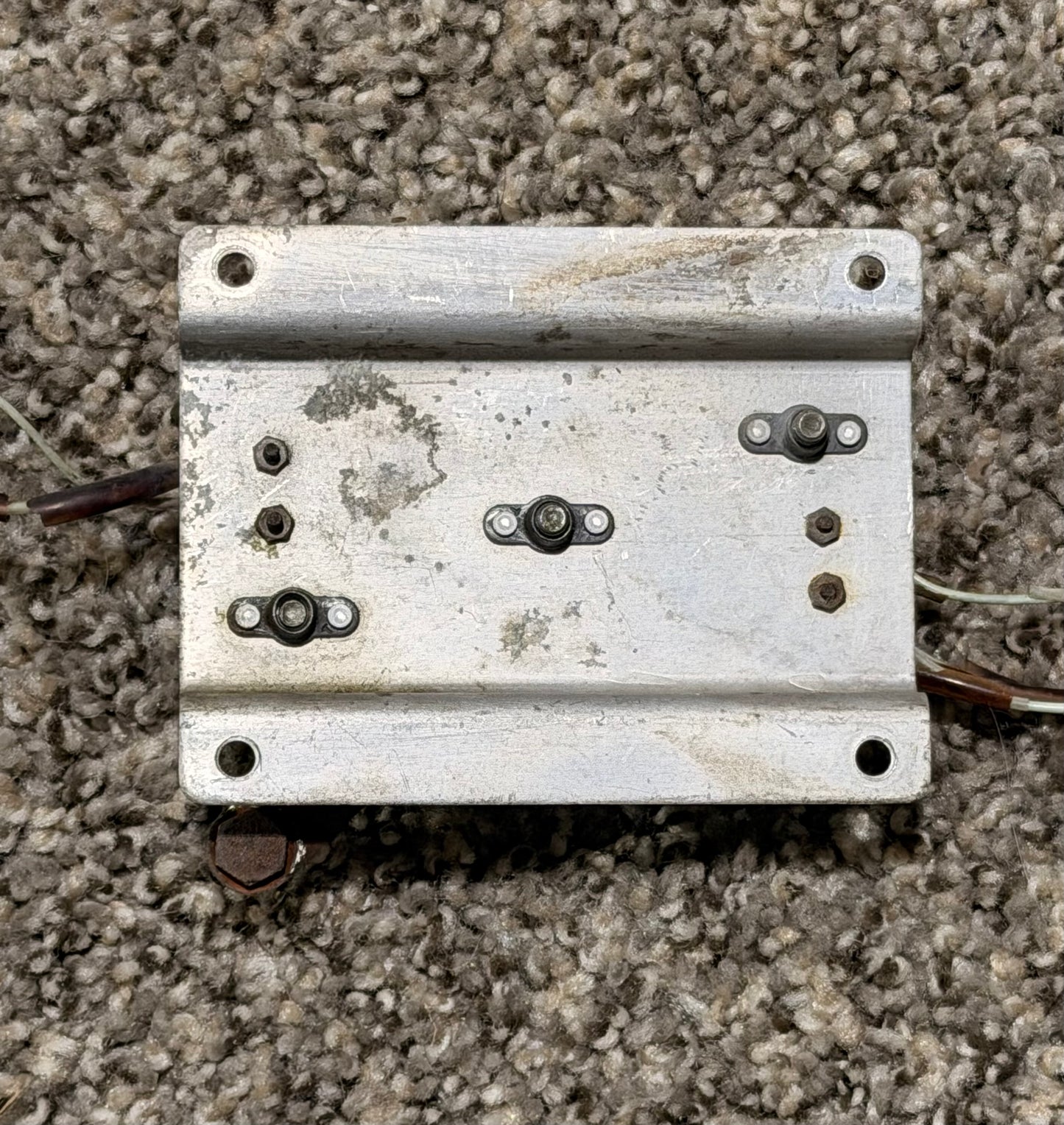1270727-1 Cessna T210N Gear Warning And Fuel Pump Switch