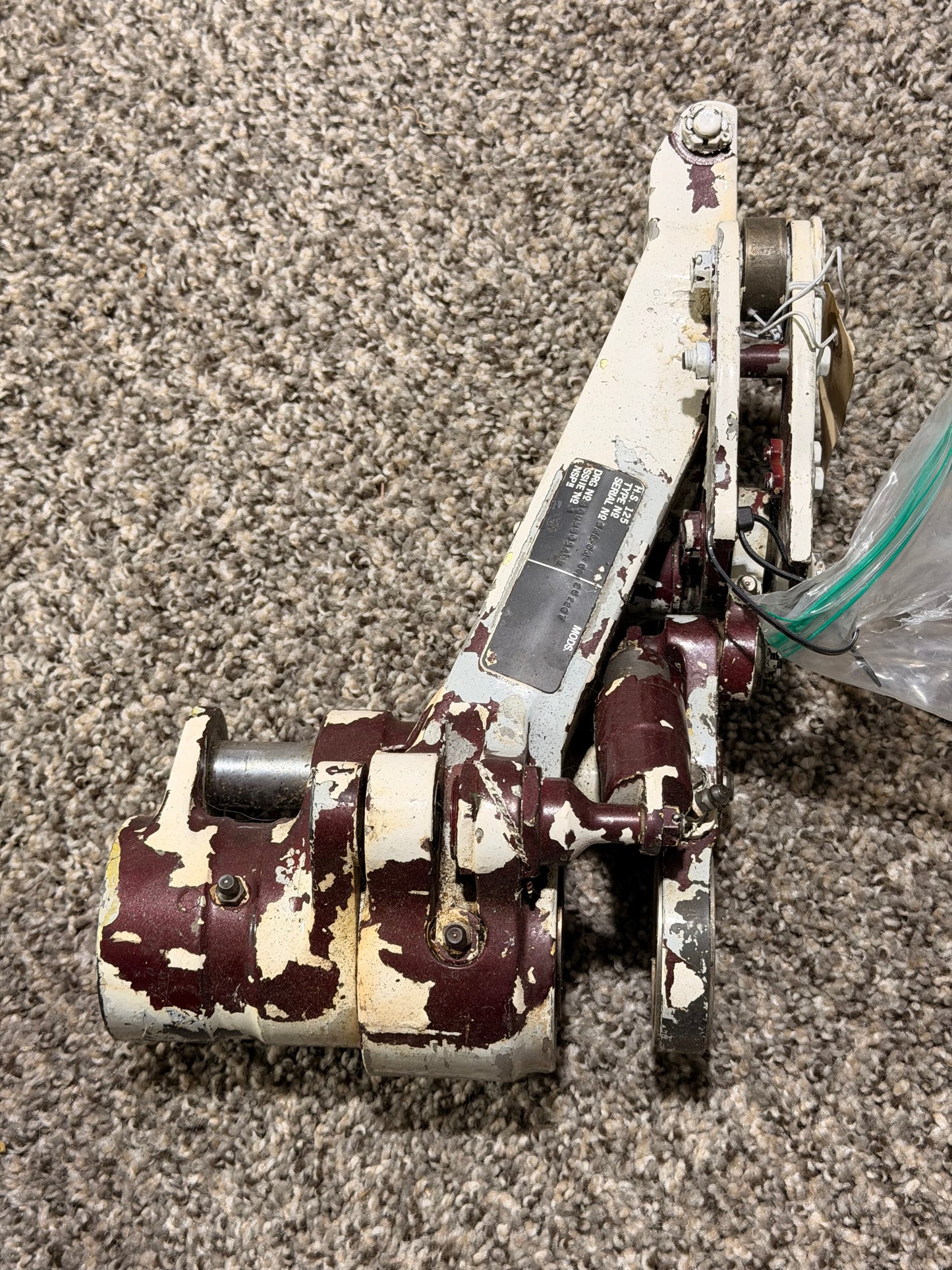 25UM991AK Hawker HS-125-3A LH Sidestay Assembly