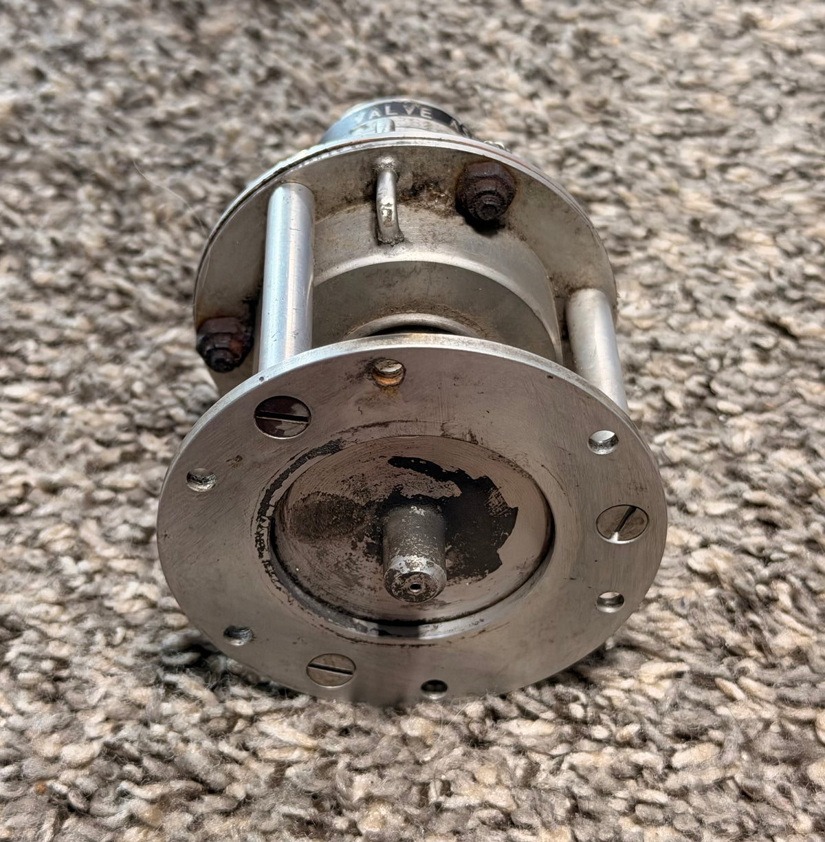 36D27 Relief Valve Assembly