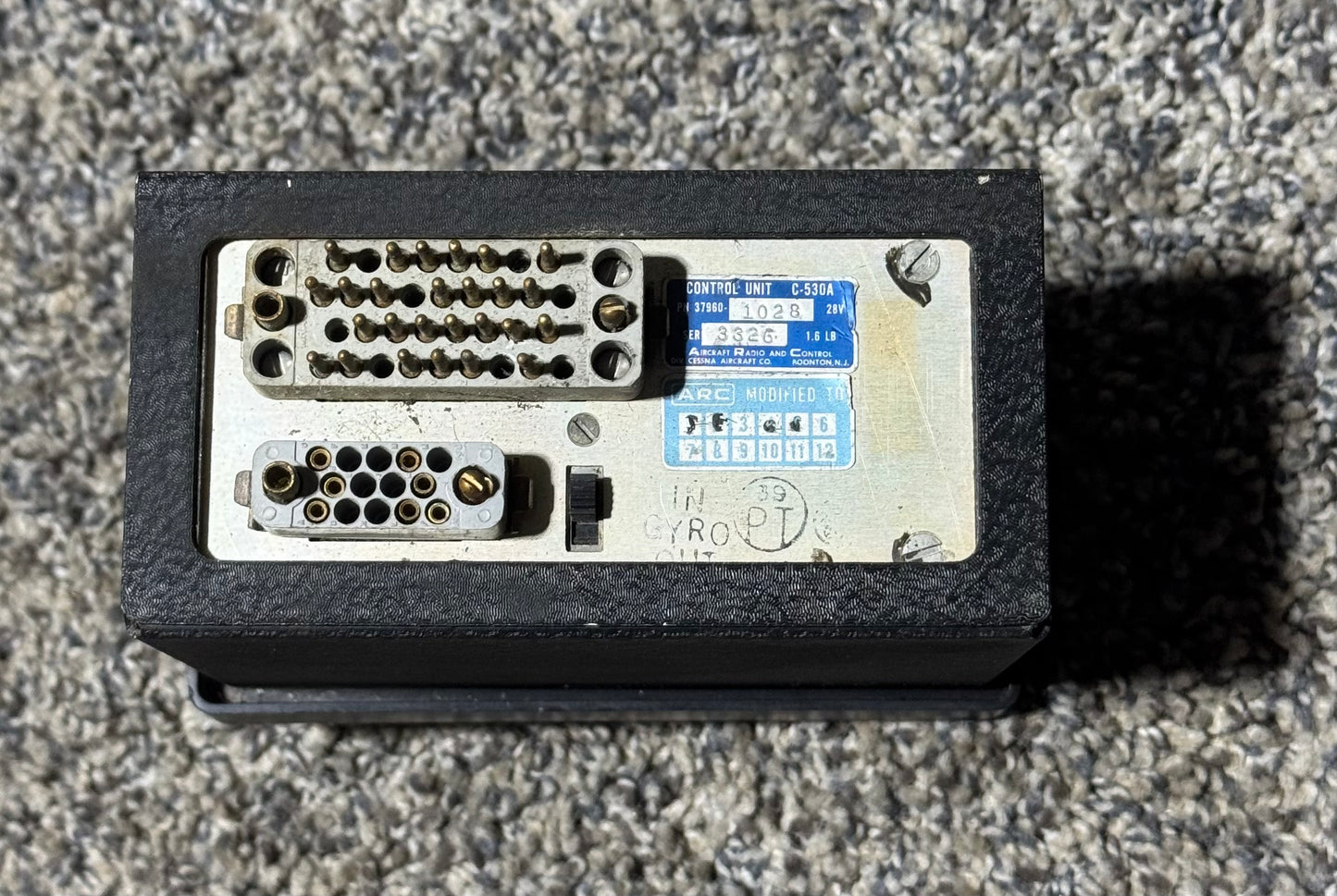 37960-1028 Aircraft Radio Corp C-530A Control Unit (28 Volts)