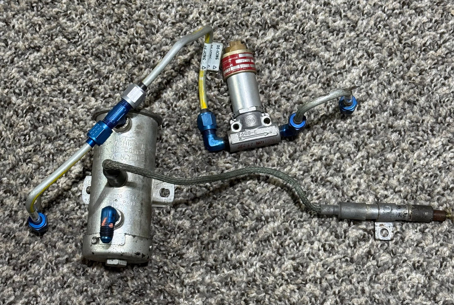 574A Bendix Electric Fuel Pump W/ 58-380086-1 ITT AeroSpace Fuel Solenoid Valve