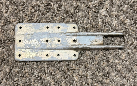 1211217-97 Cessna 210 Main Gear Support Door Arm Assy