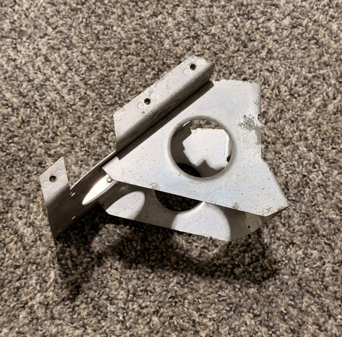 2113048-1 Cessna T210N Bracket Fuel Control Assembly