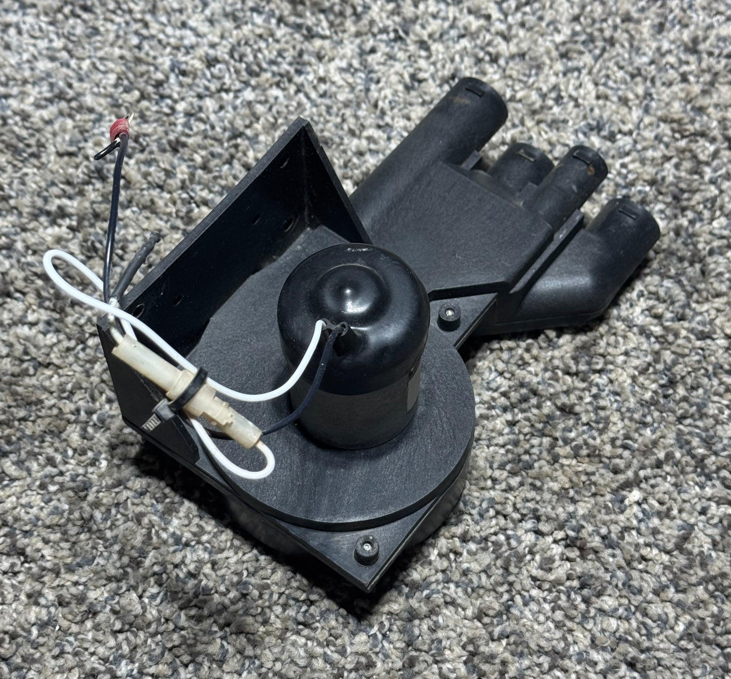 C414007-0101 Cessna T210N Globe Motors Avionics Cooling Fan Assy