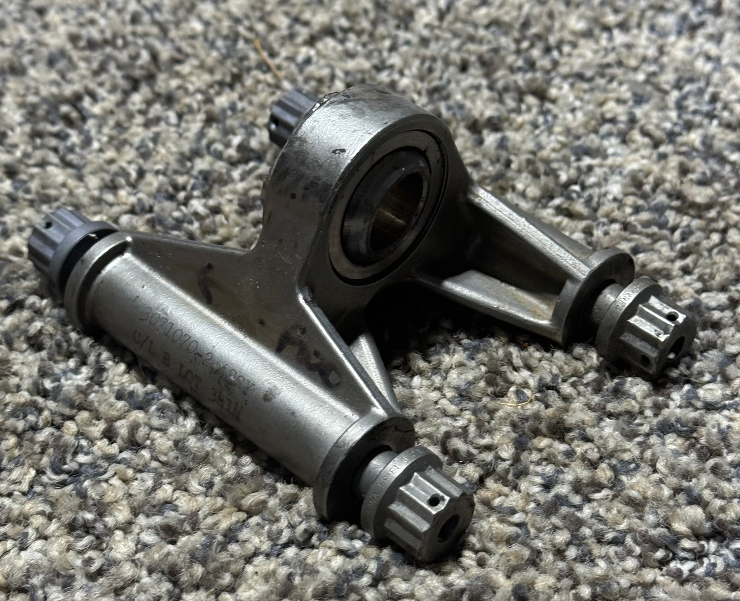 3071071-2B Honeywell Engine Mount Assy