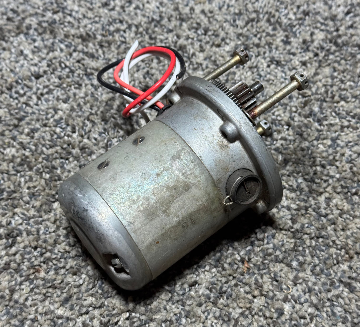 58-3800090-1 Beechcraft Duke Motor Assembly Landing Gear Retract