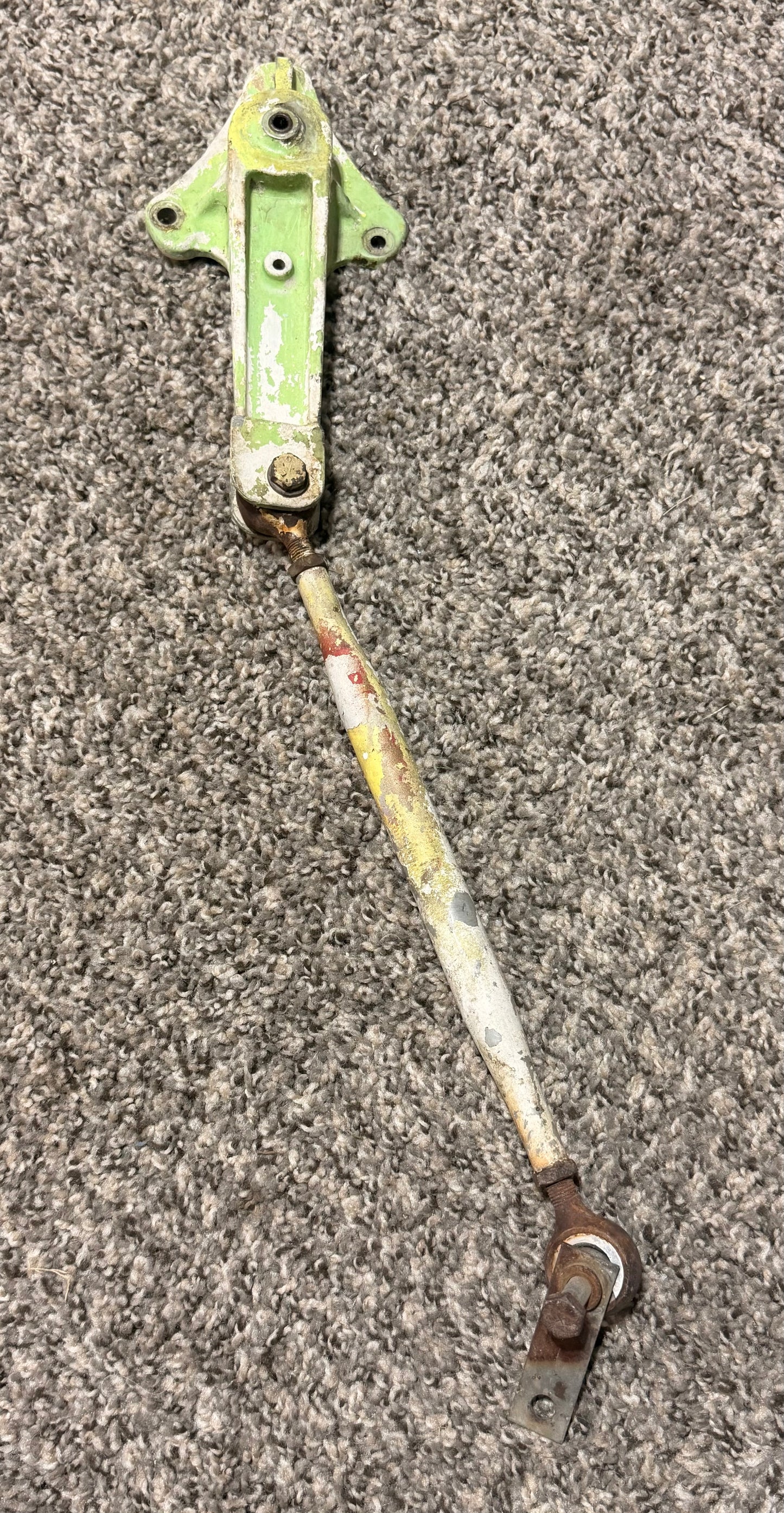 115-610014-22 Beechcraft 100 Elevator Control Horn RH Assy