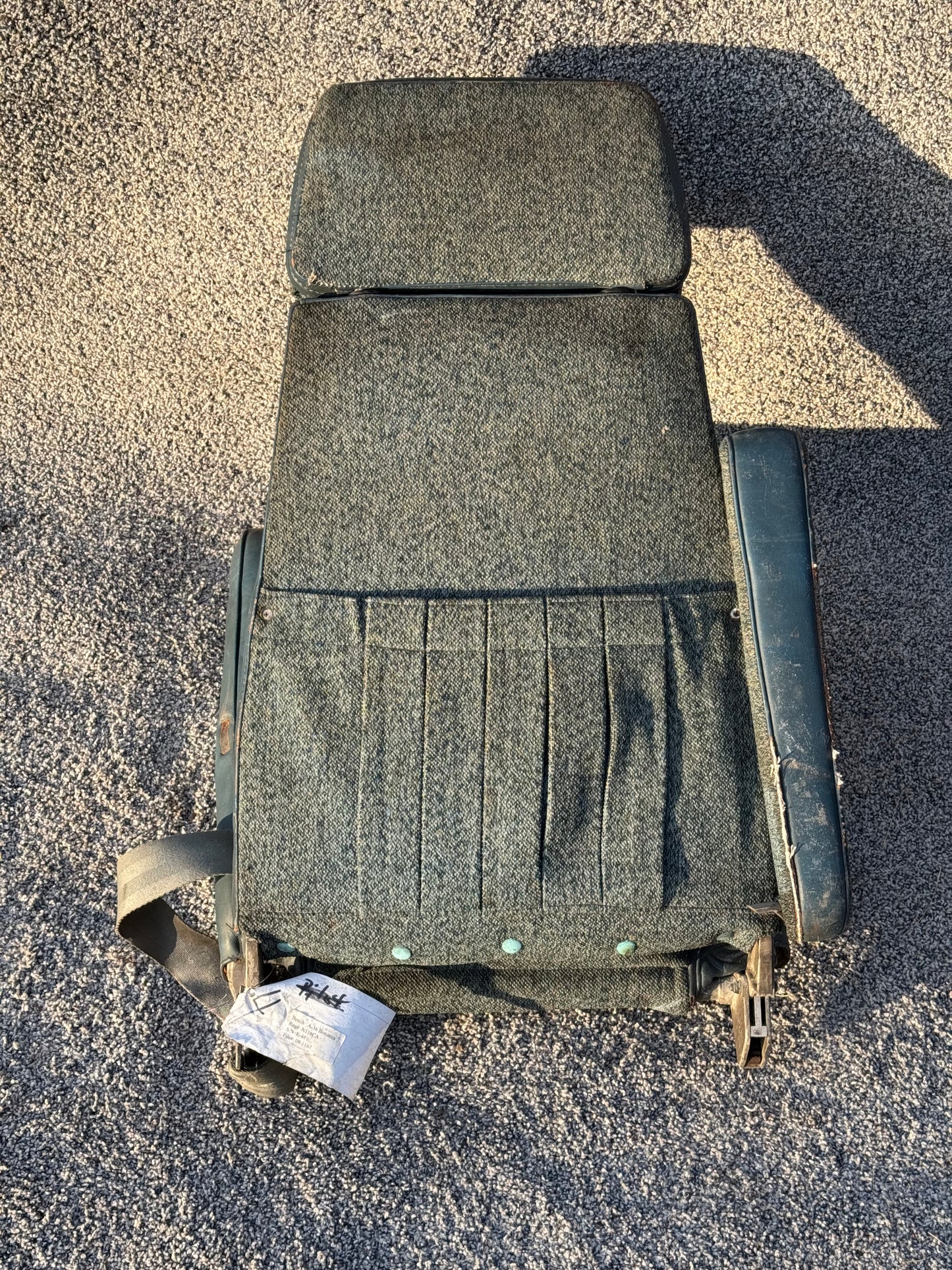 96-534072-5 Beechcraft A-36 Bonanza Seat