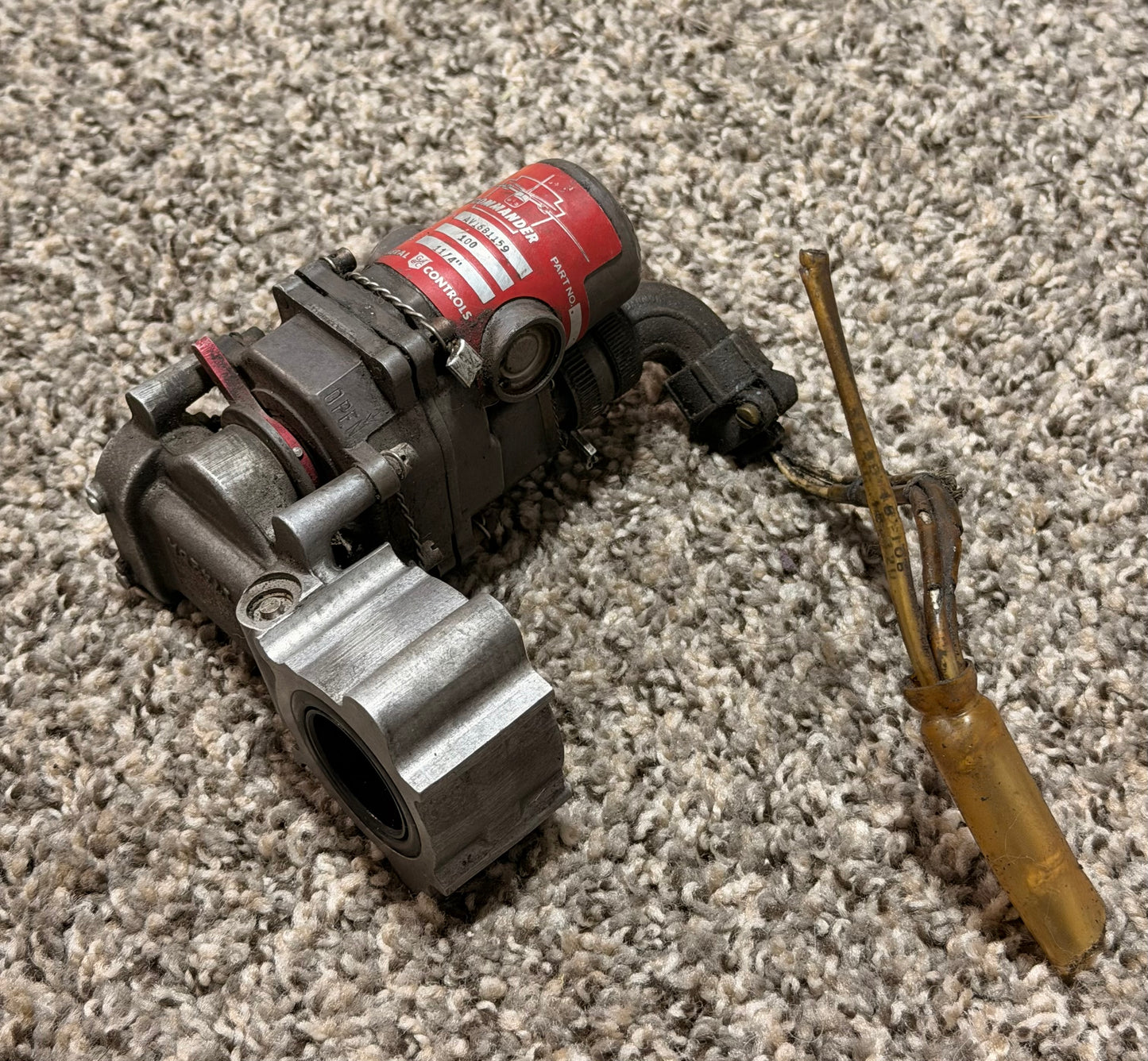 Aero Commander 500B Slider Fuel Shutoff Valve Assembly