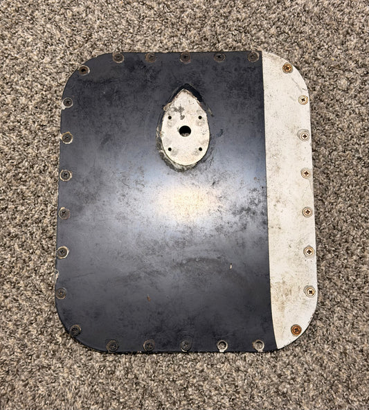 1221236-2 Cessna T210N Wing Radio Compartment RH Door