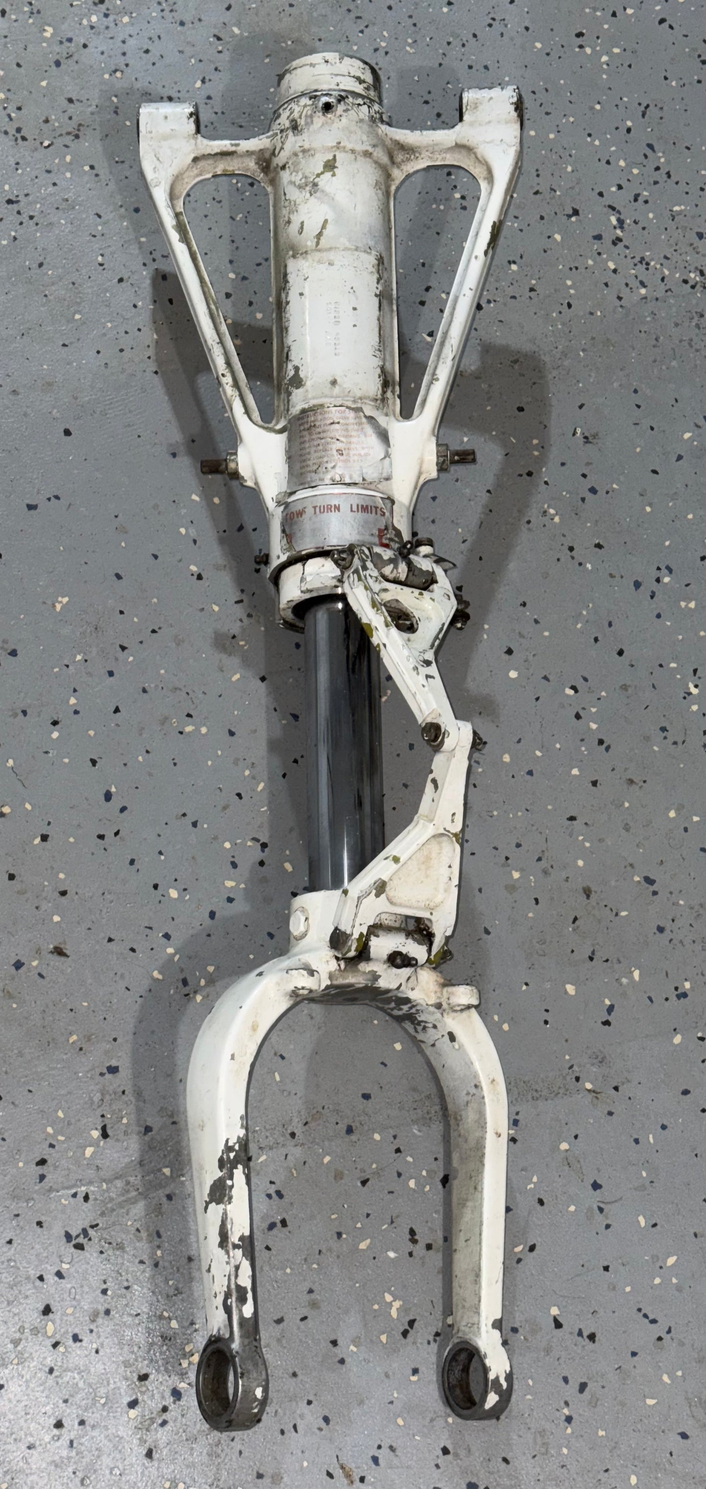 45315-2014 KAE Piper PA-31T Nose Landing Gear Strut