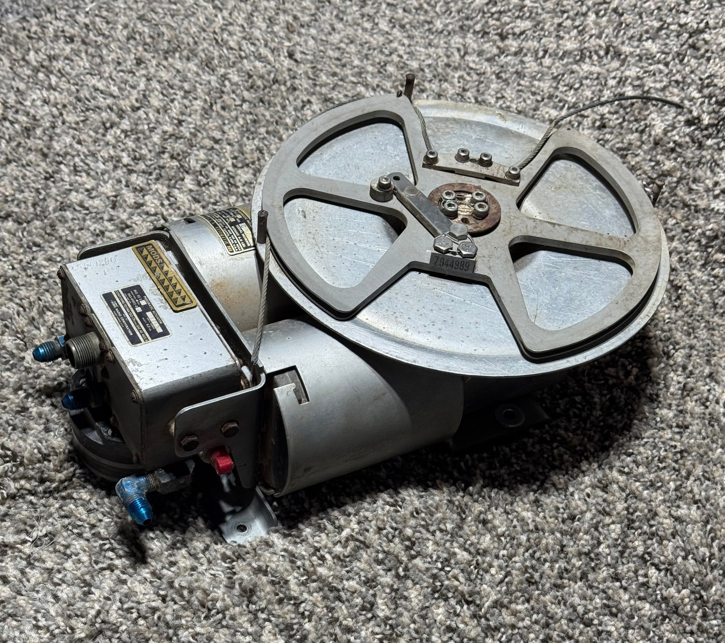 065-0003-00 King Radio MG113E1 Pneumatic Actuator