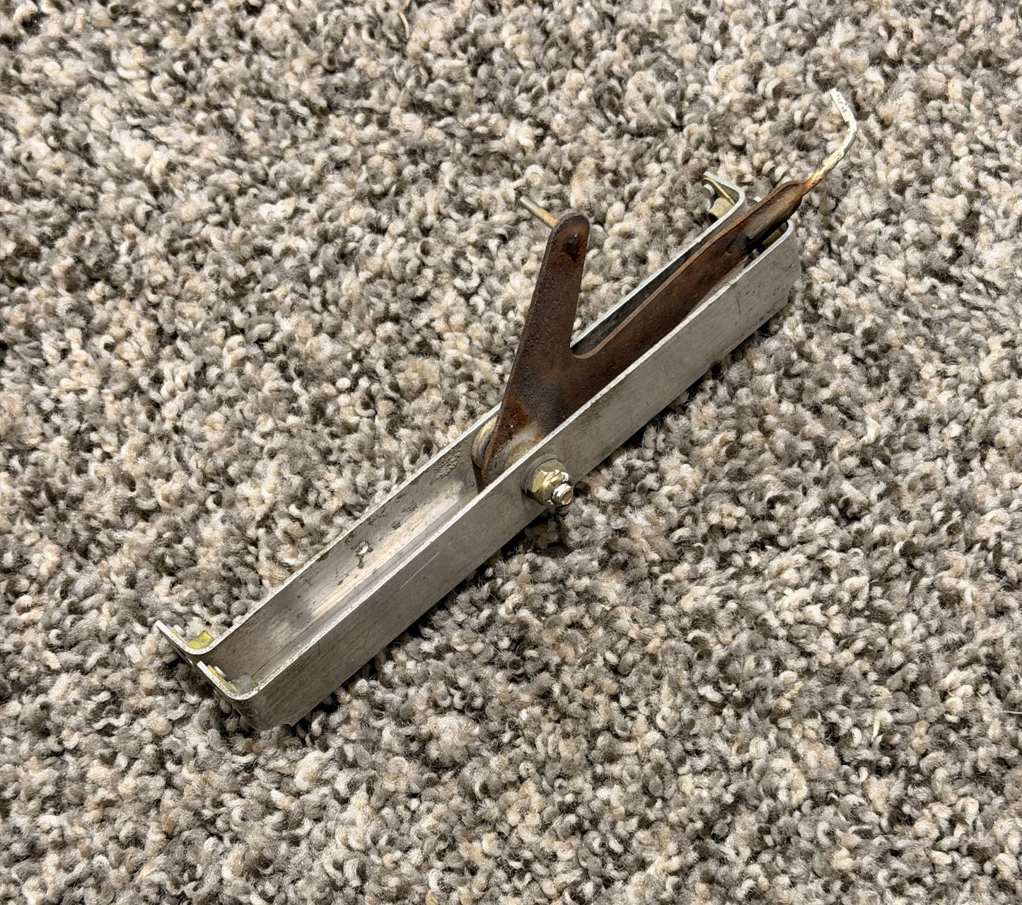 2113046-2 Cessna T210N Mounting Bracket W/ Rudder Trim Arm