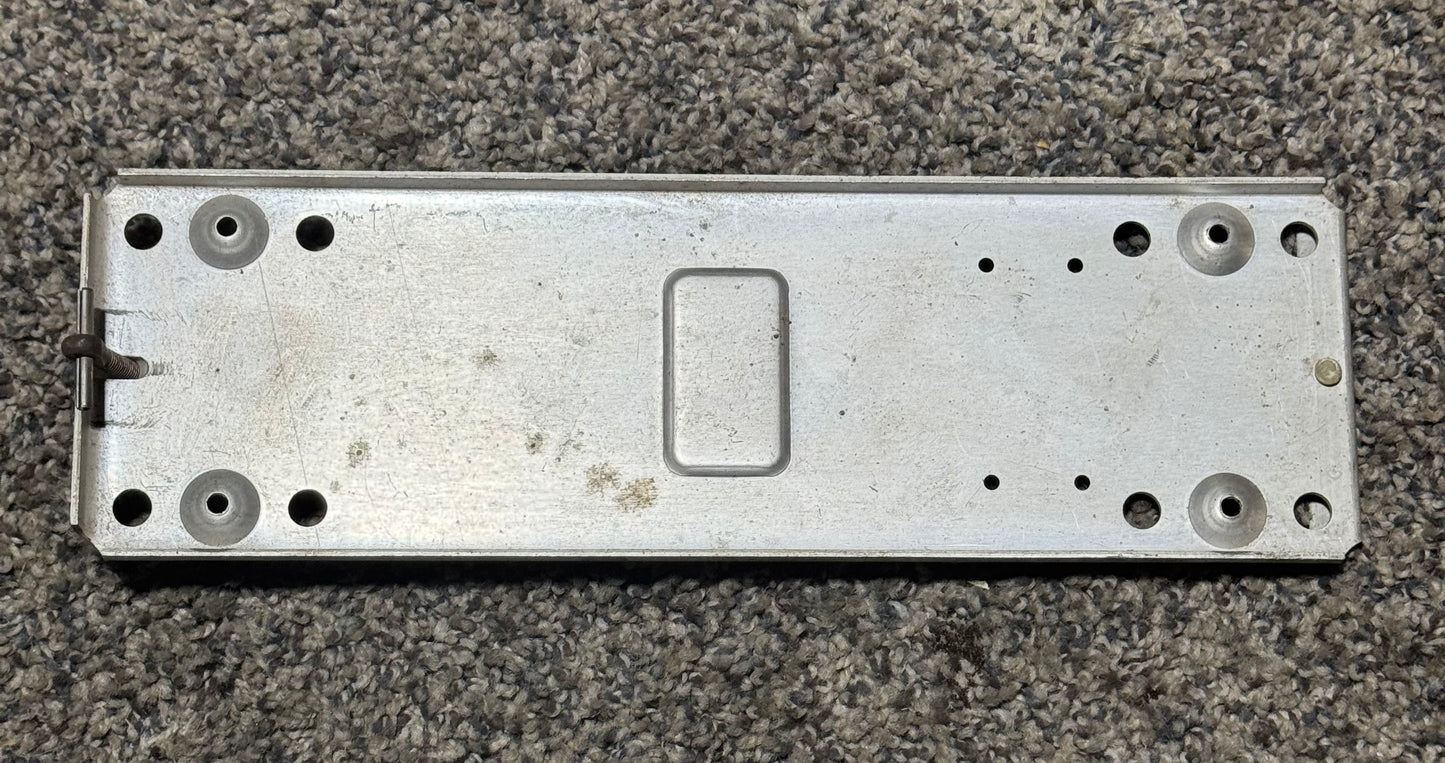 40830-0000 Cessna ARC M-846A ADF Mounting Tray