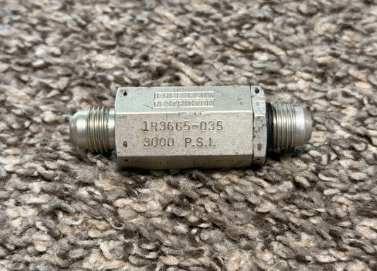 1R3665-035 Gar-Kenyon Hydraulic Valve Assy