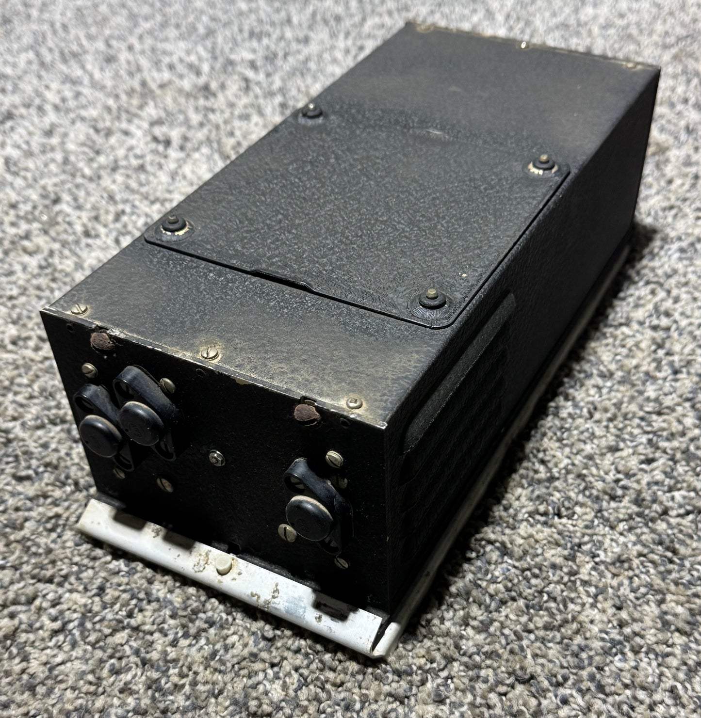 37970-7028 Cessna 210 Computer Amplifier W/ Mounting Tray