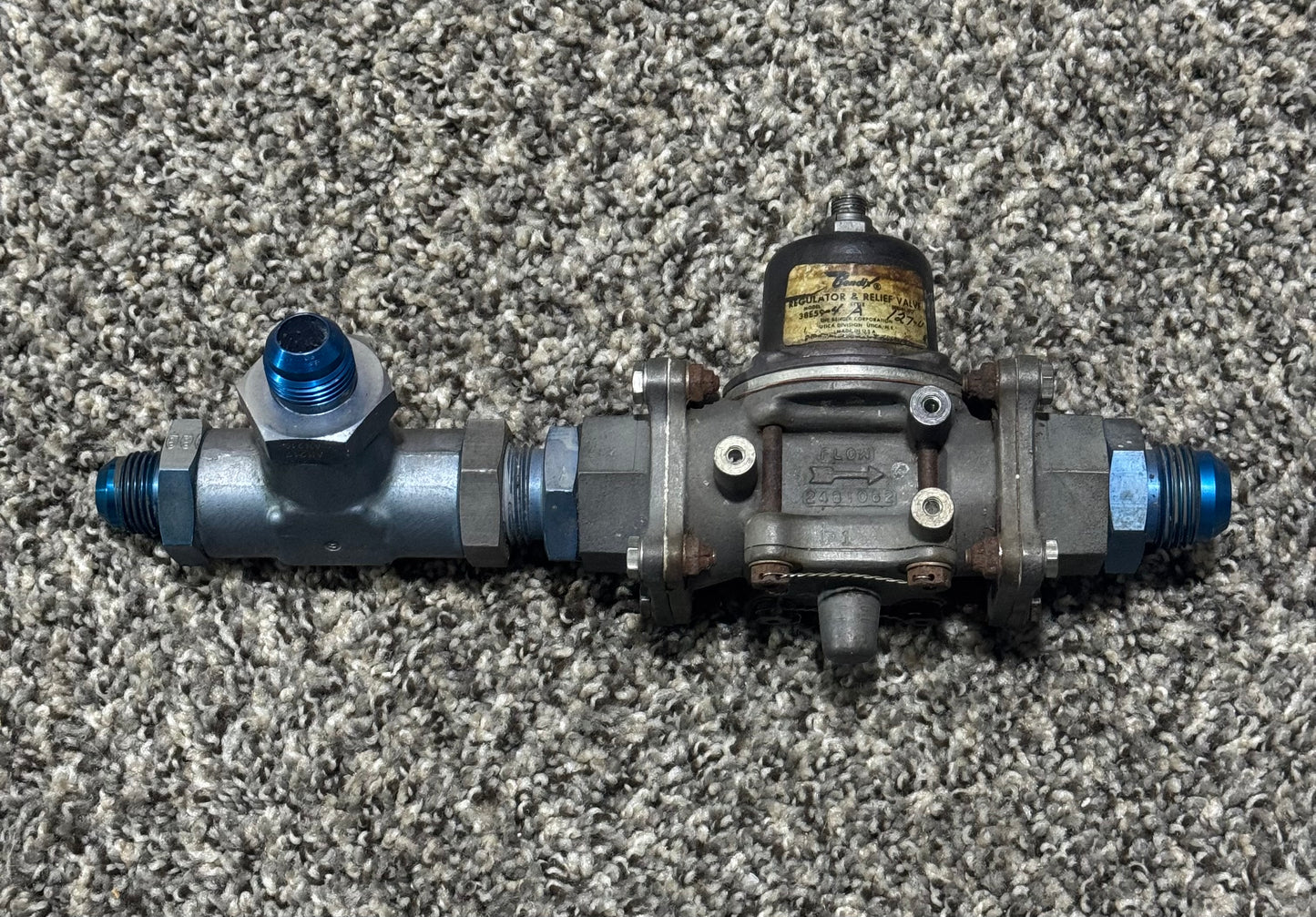 38E59-4A Bendix Regulator Relief Valve Assy W/ AN919 Tee