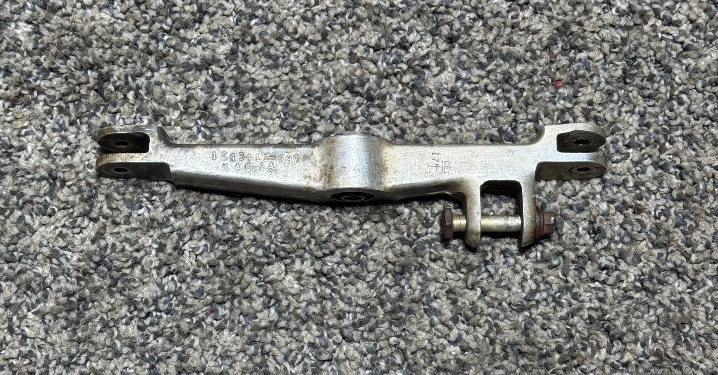 1243411-1 (1243411-497) Cessna T210N Whiffle Tree Nose Gear