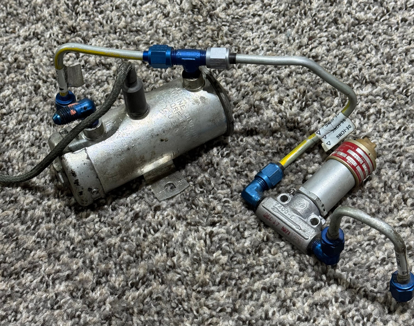 574A Bendix Electric Fuel Pump W/ 58-380086-1 ITT AeroSpace Fuel Solenoid Valve