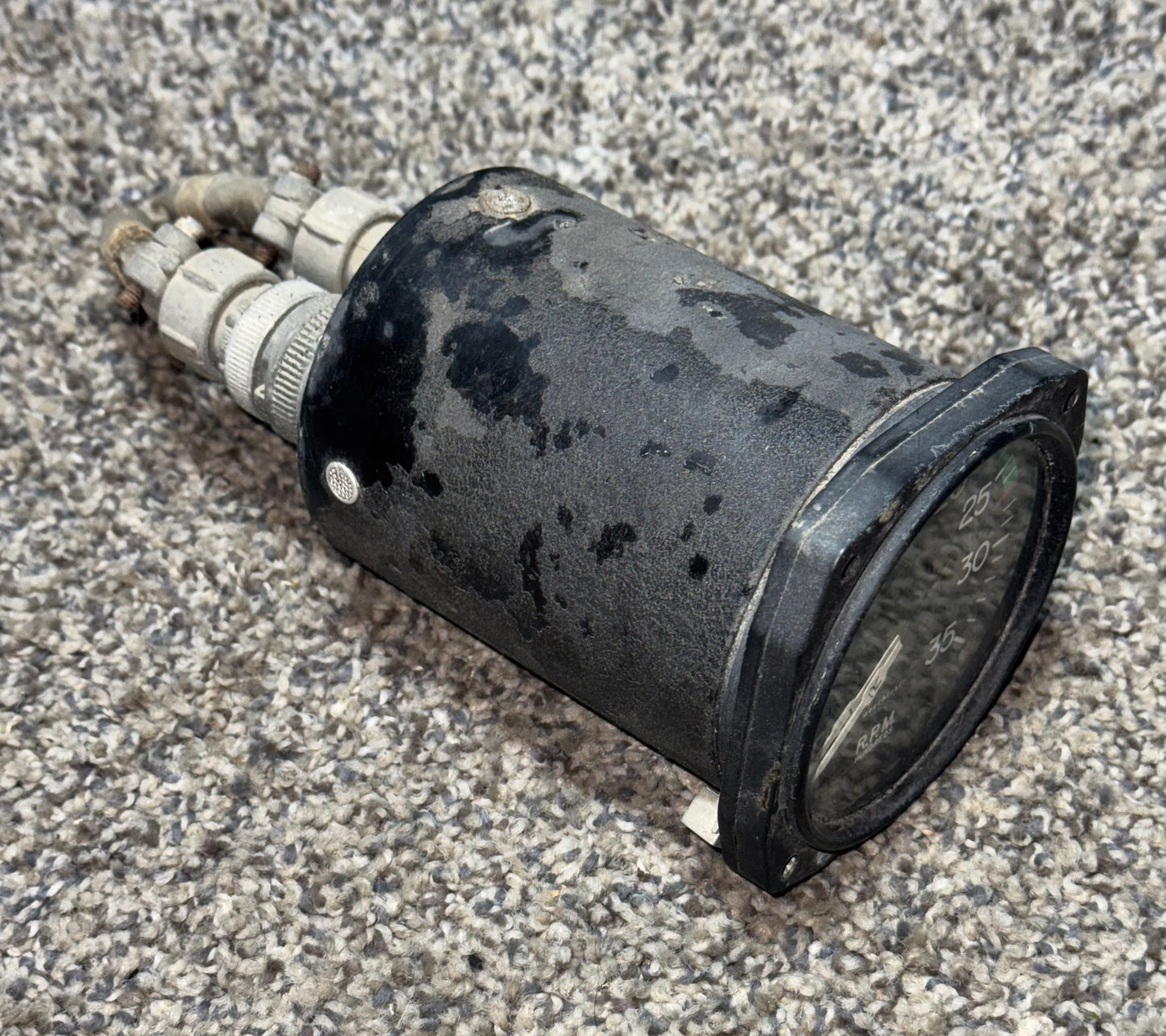 22-281-017 Garwin Dual Tachometer Indicator