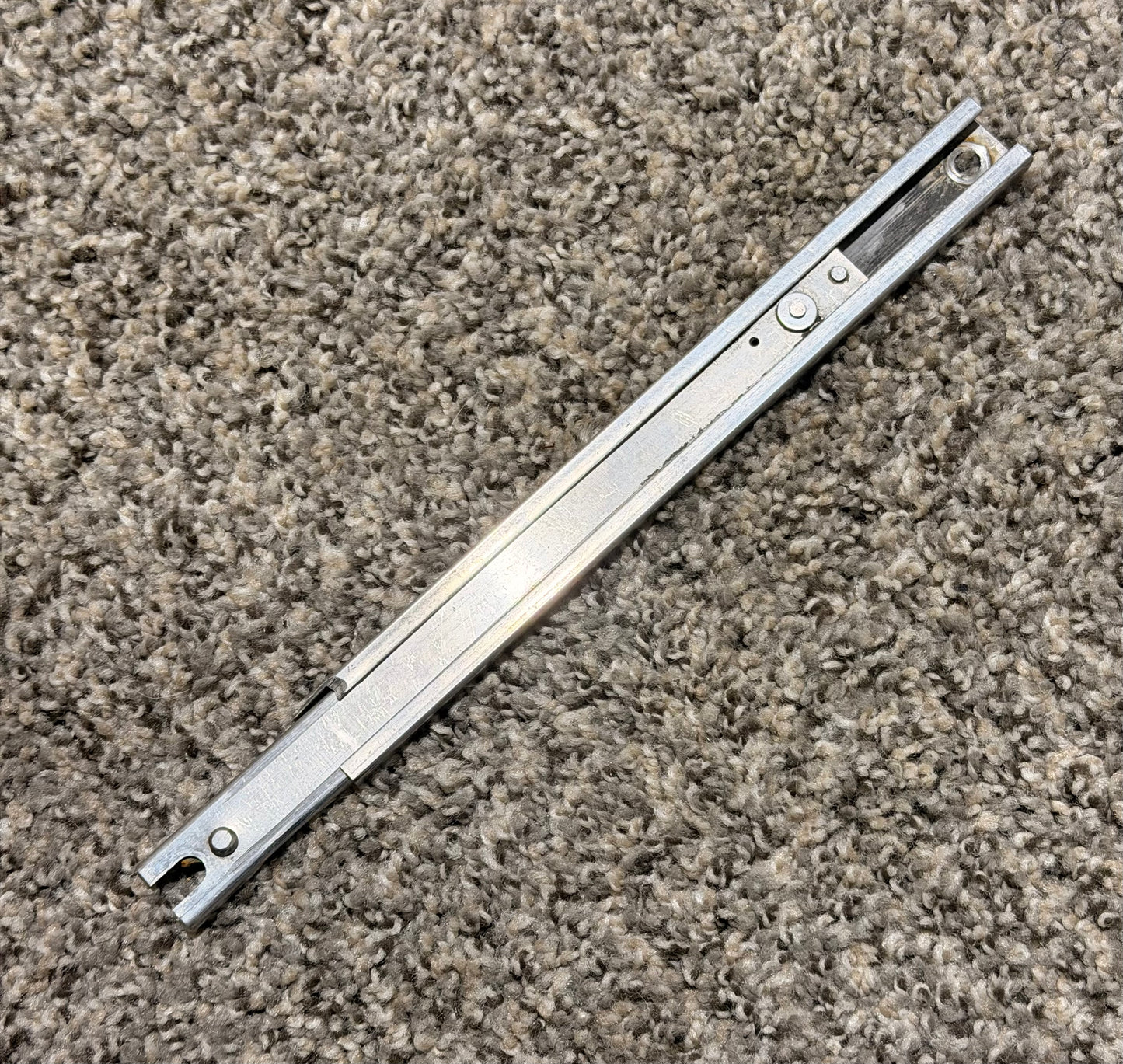 65727-000 Piper PA28-181 Cabin Door Holder Assy
