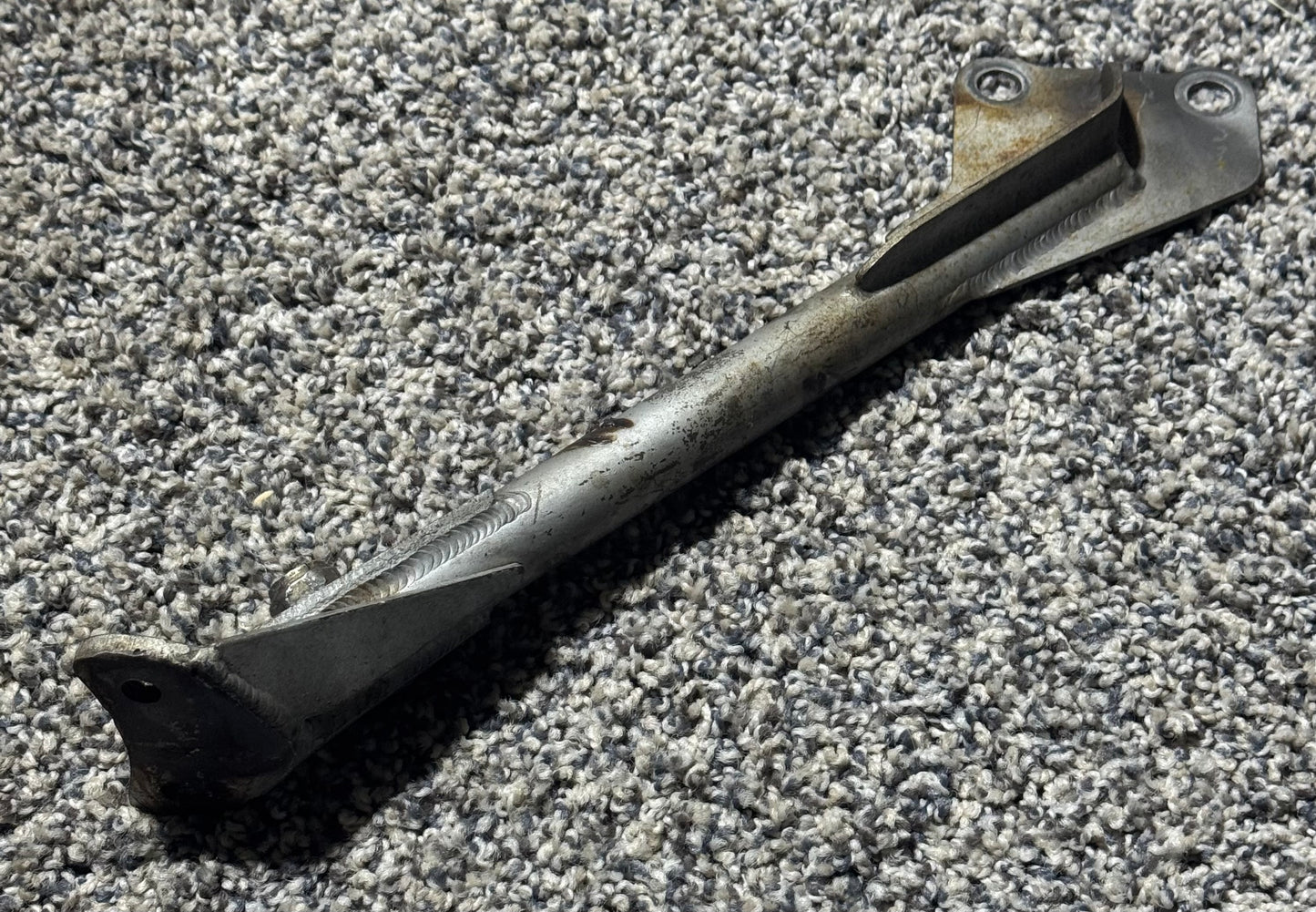 300057-001 Lycoming TIO-540-AA1A5 Support LH Top