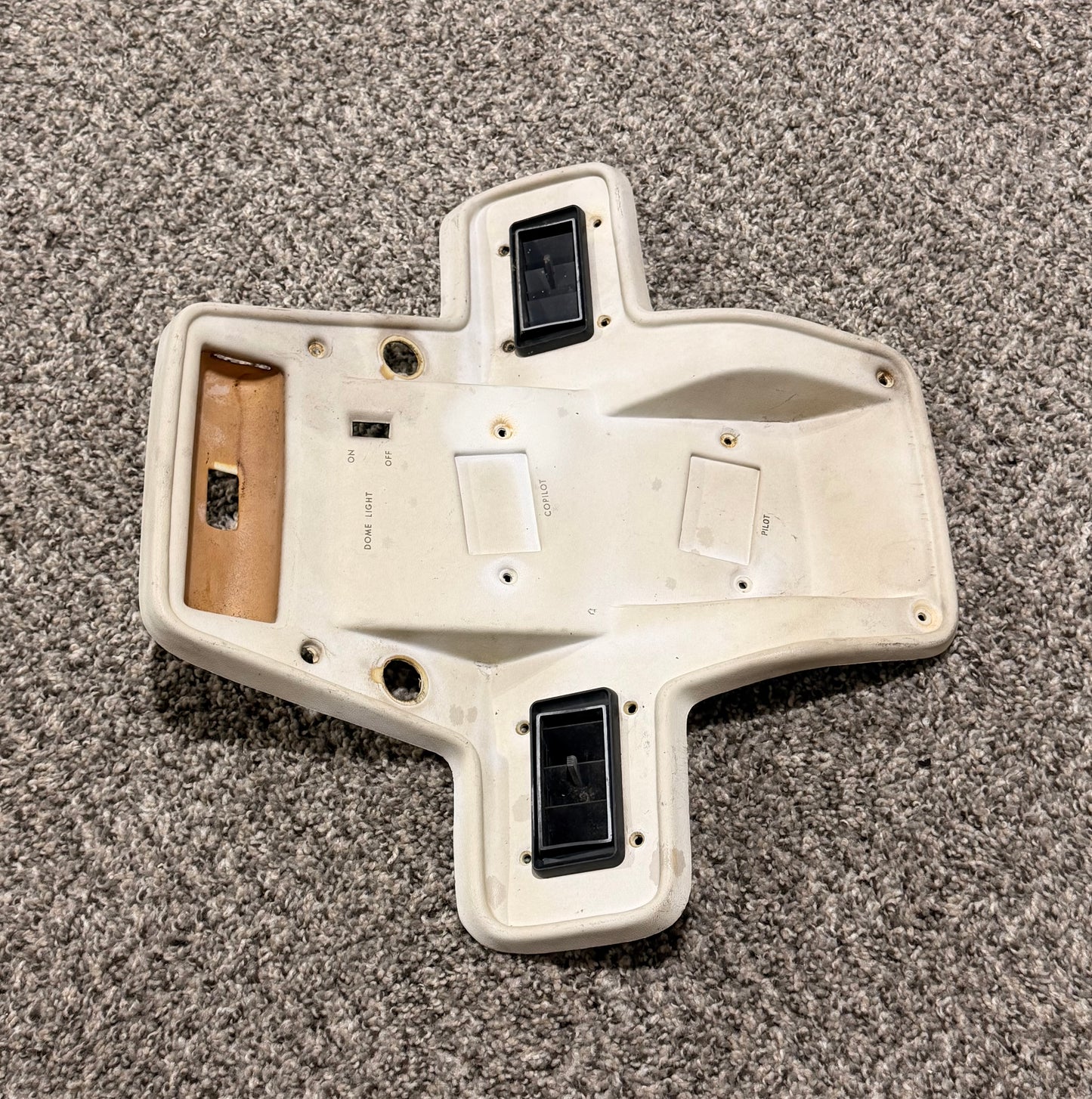 1200259-1-532 Cessna T210N Escutcheon Assy