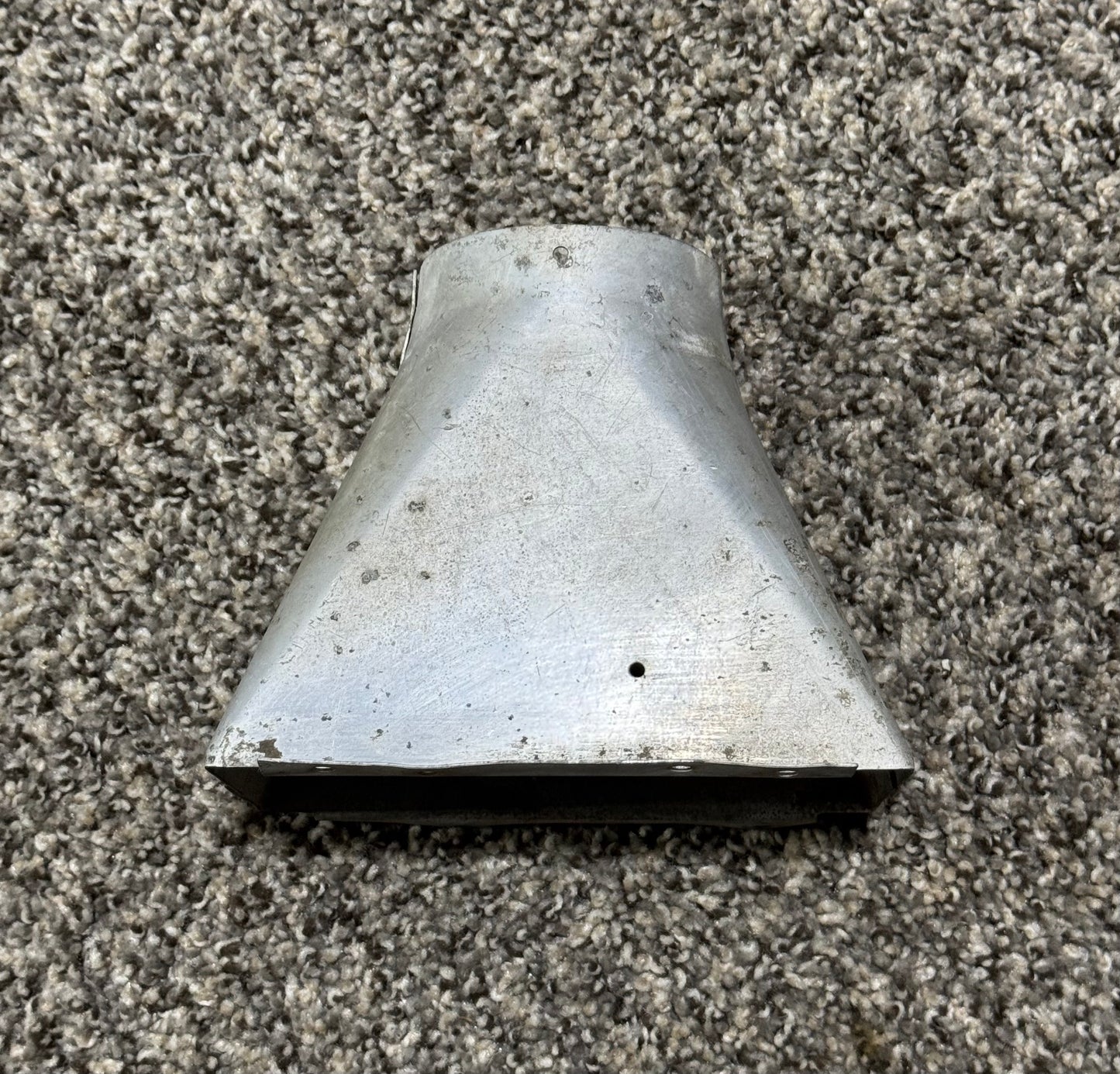 1756001-1 Cessna 172K Oil Cooler Duct