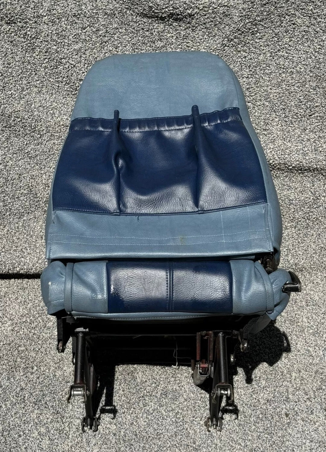 P/N 74500-26 PA 34 200 Pilot Seat