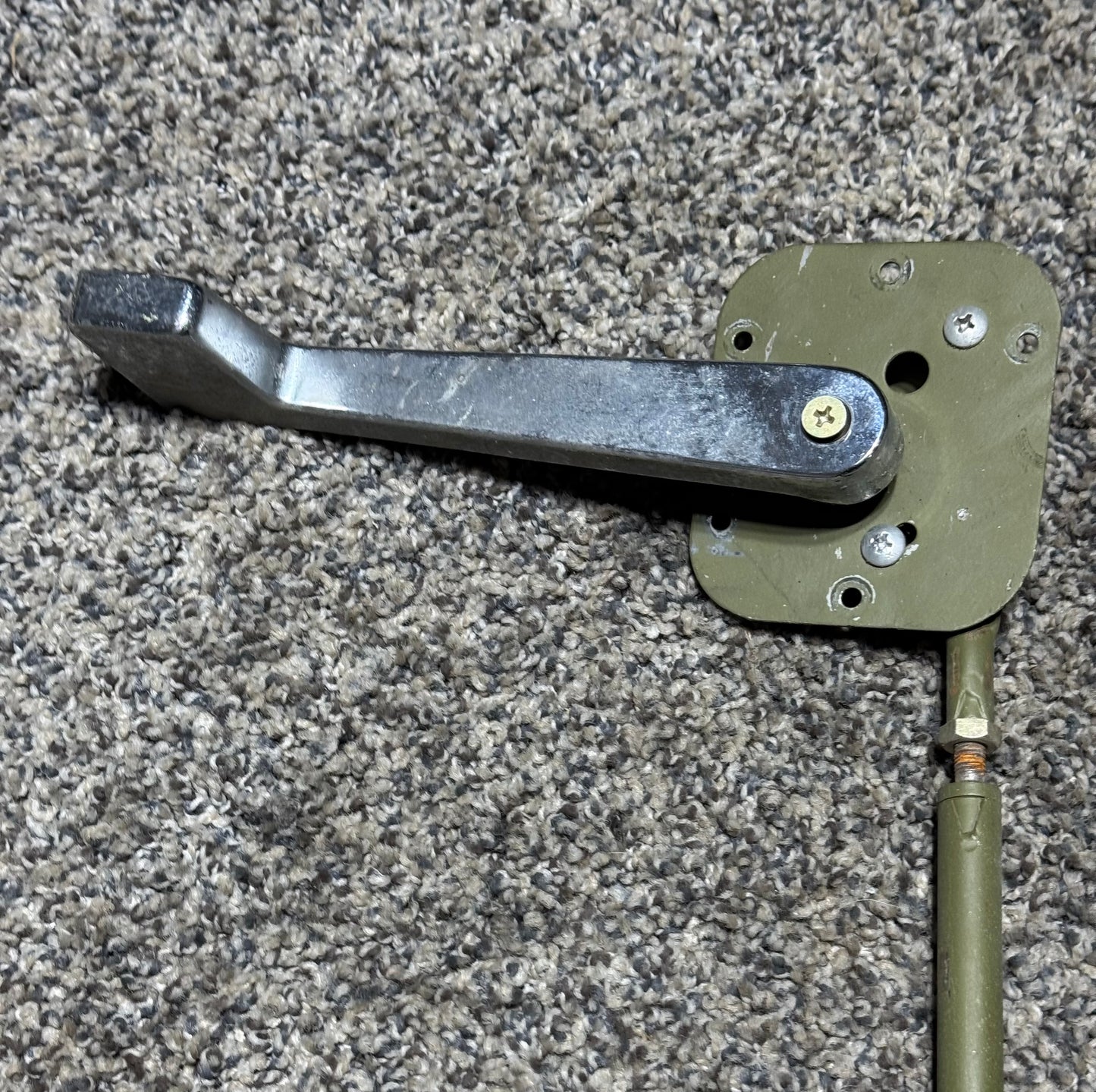 1217088-2 Cessna 210 Interior Door Handle Base Plate W/ Push Rod & Door Handle