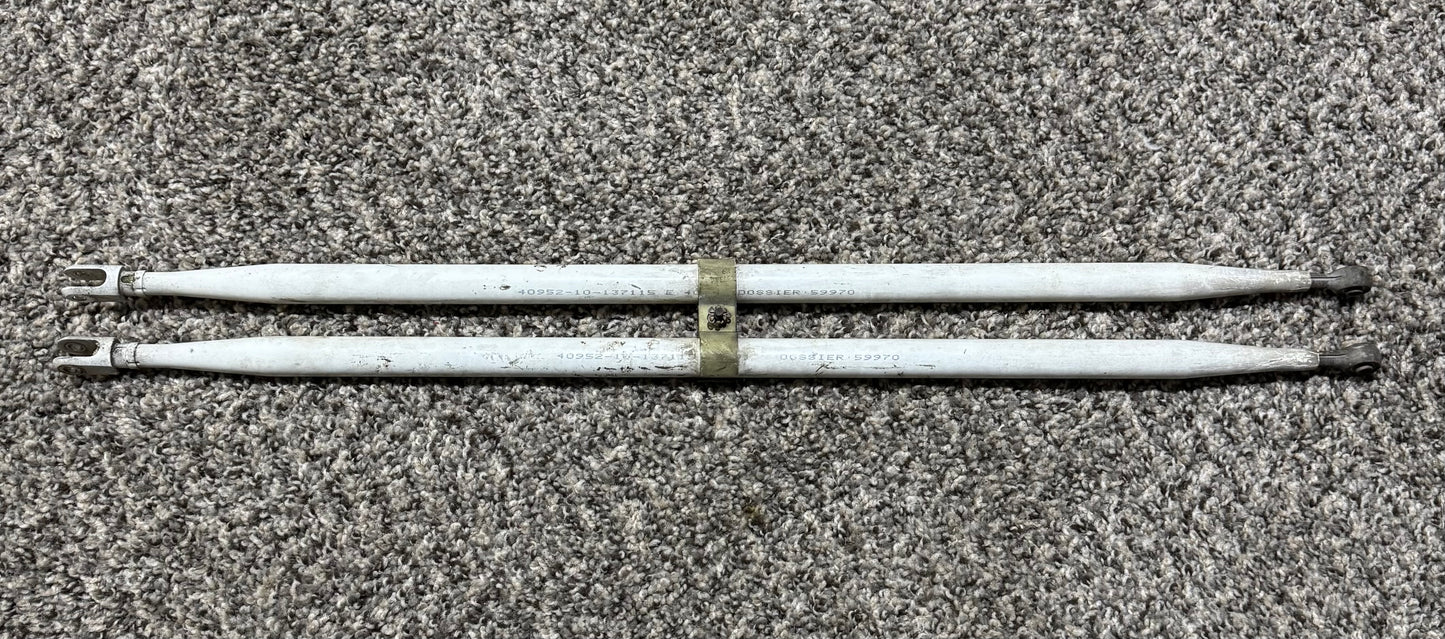 137568E403 JetStream 31 Elevator Trim Empennage Pulley Control Rod