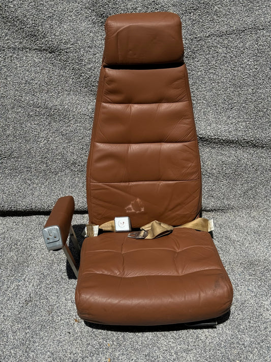 102 530095-53 Beech Baron 58P Seat Assy