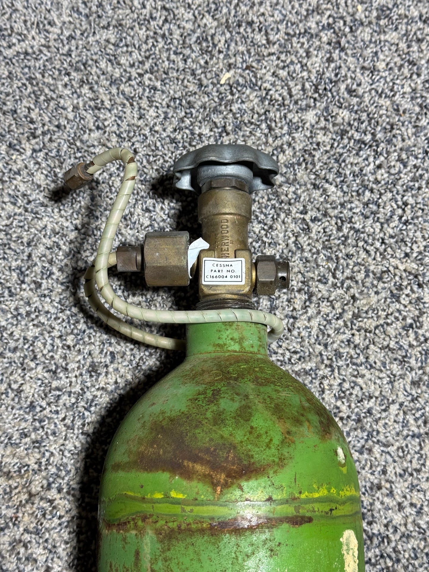 C166003-0102 C210 Oxygen Cylinder