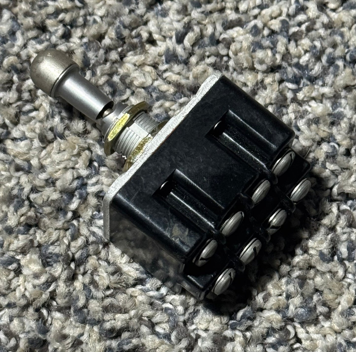 MS24660-31N Micro Switch 3 Position Toggle Switch