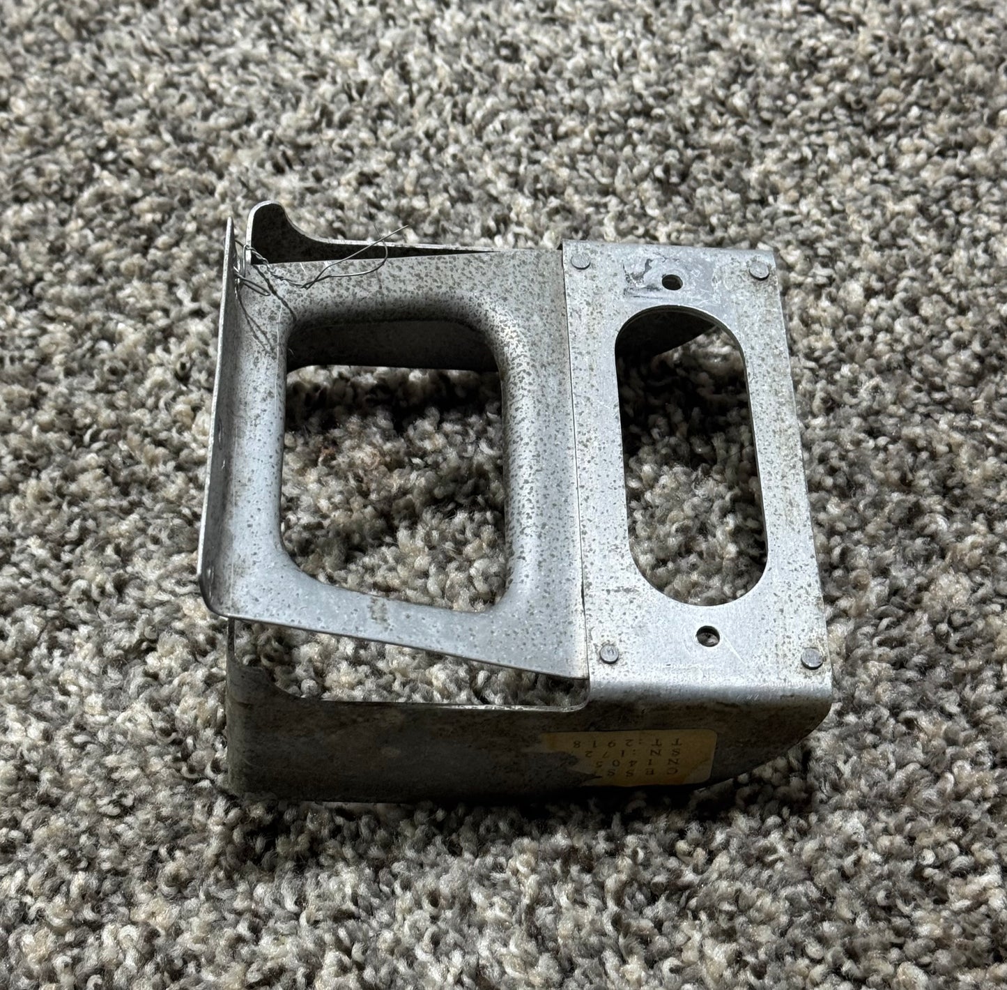 0553005-5 Cessna 172 Ground Power Mount Bracket Assembly