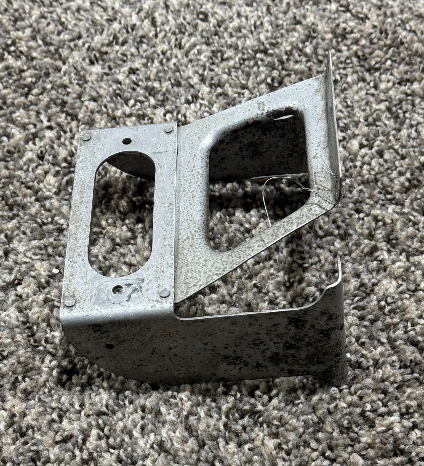 0553005-5 Cessna 172 Ground Power Mount Bracket Assembly