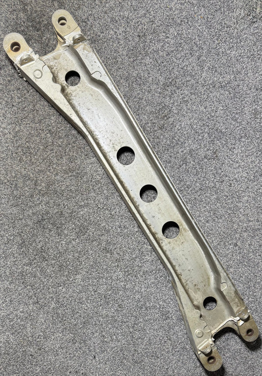 1210702-11 C-T210M Carry Thru Spar Assembly
